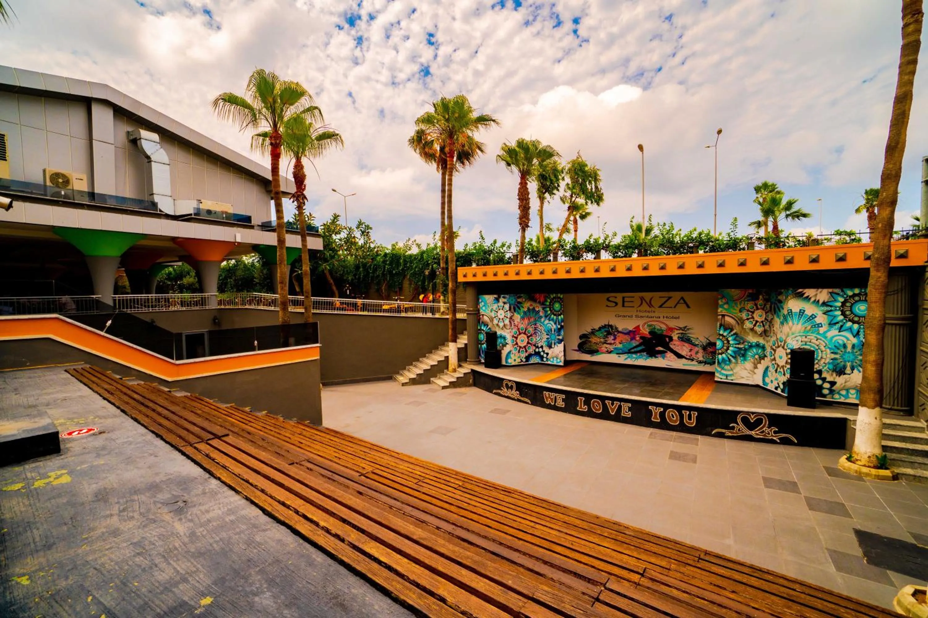 Day in Senza Grand Santana Hotel - Ultra All Inclusive