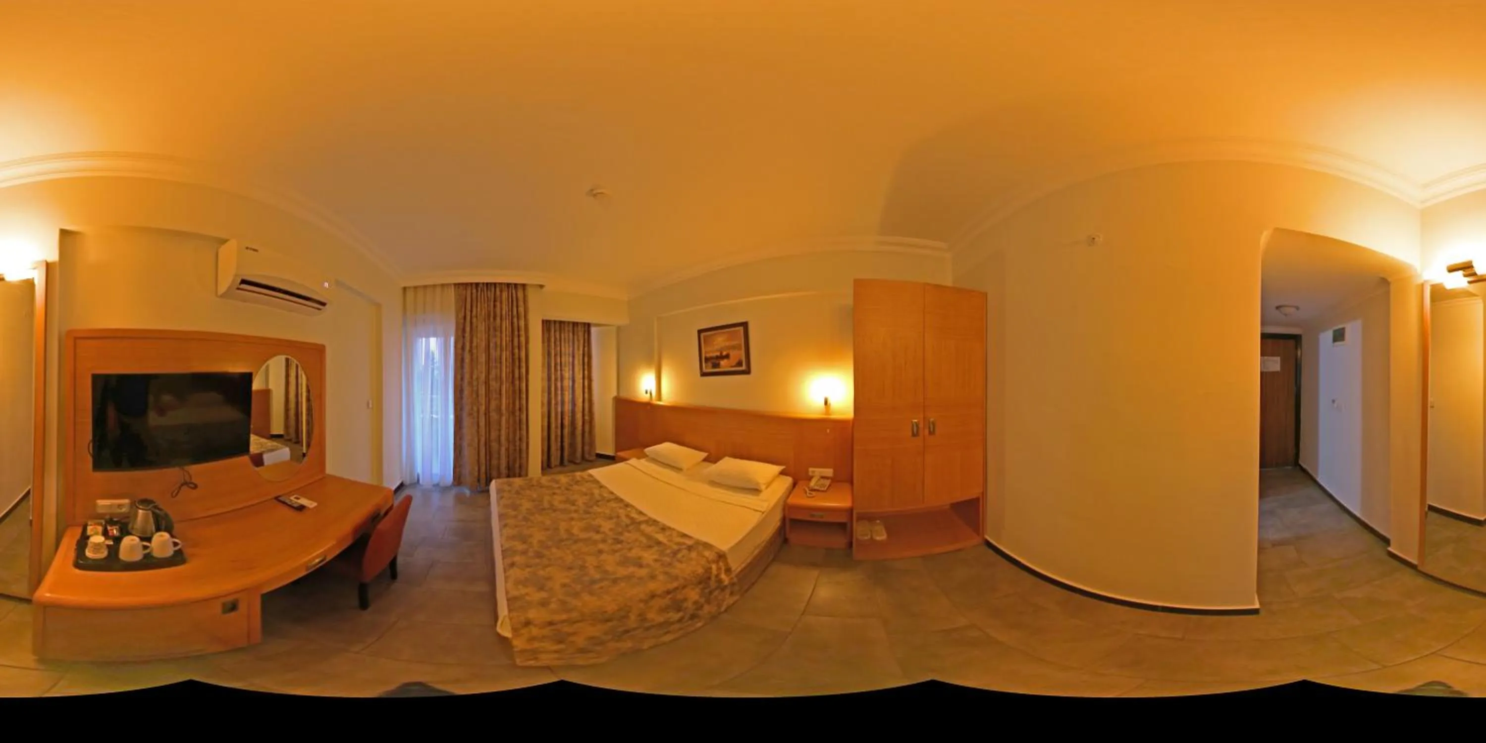 Photo of the whole room, Bed in Senza Grand Santana Hotel - Ultra All Inclusive