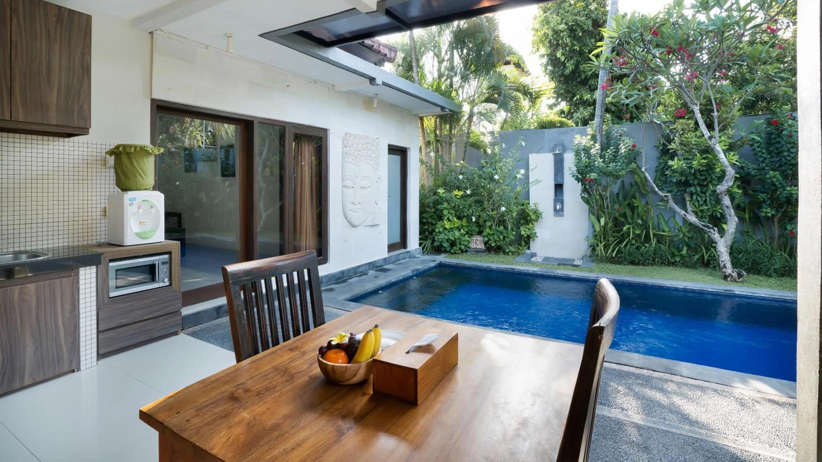 Dining area in Samaja Beachside Villas