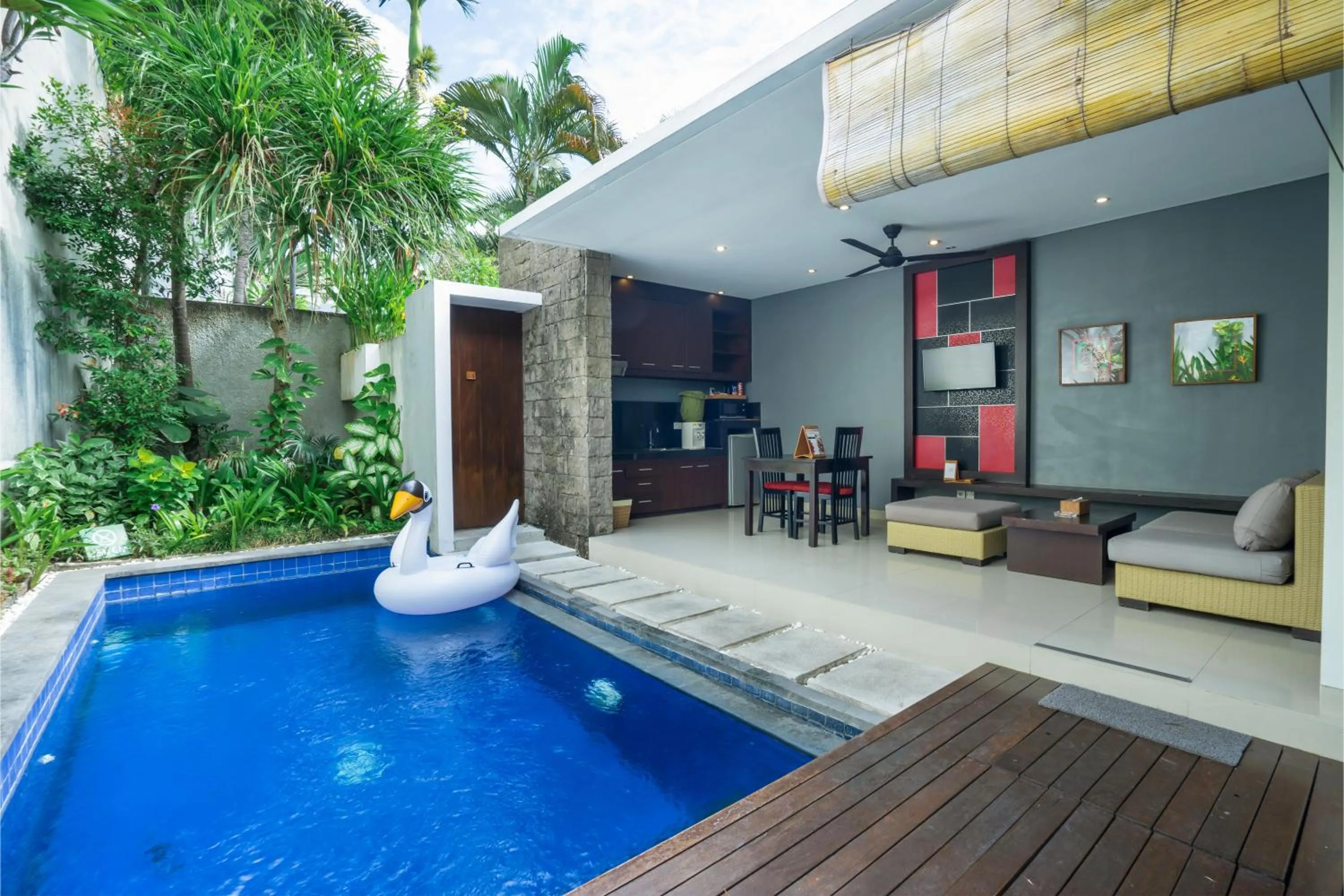 Swimming pool in Samaja Beachside Villas