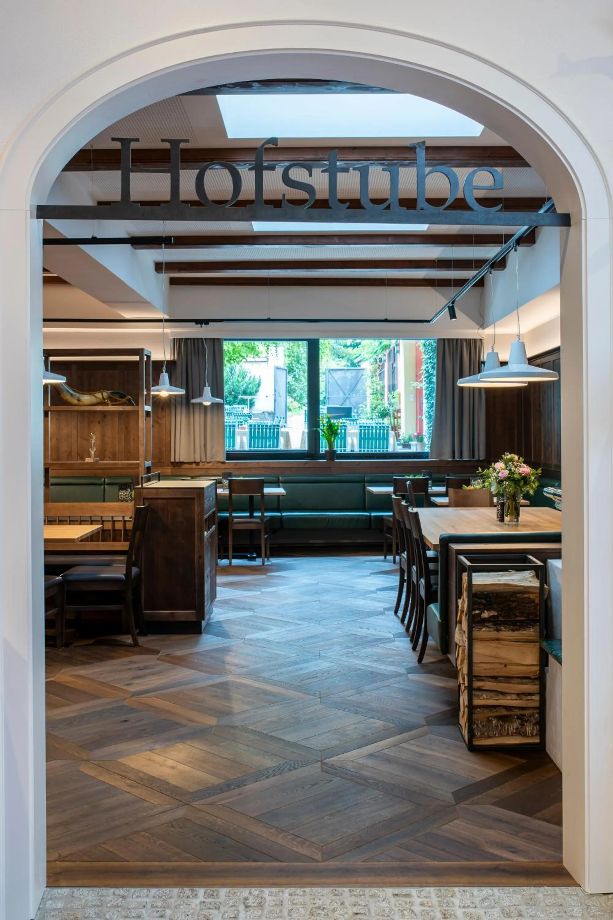 Restaurant/places to eat in Gasthof Hotel Zweimüller