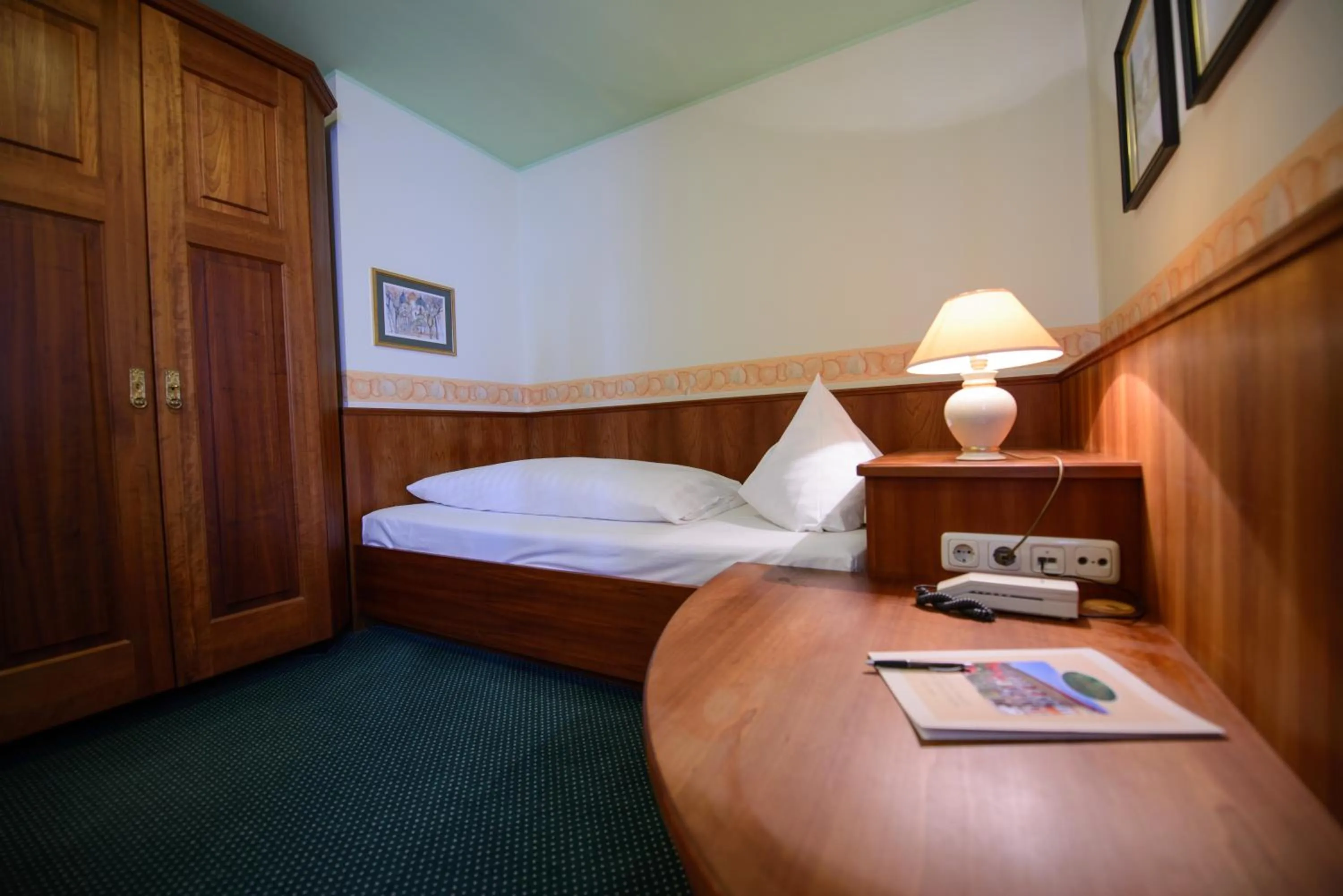 Bed in Gasthof Hotel Zweimüller