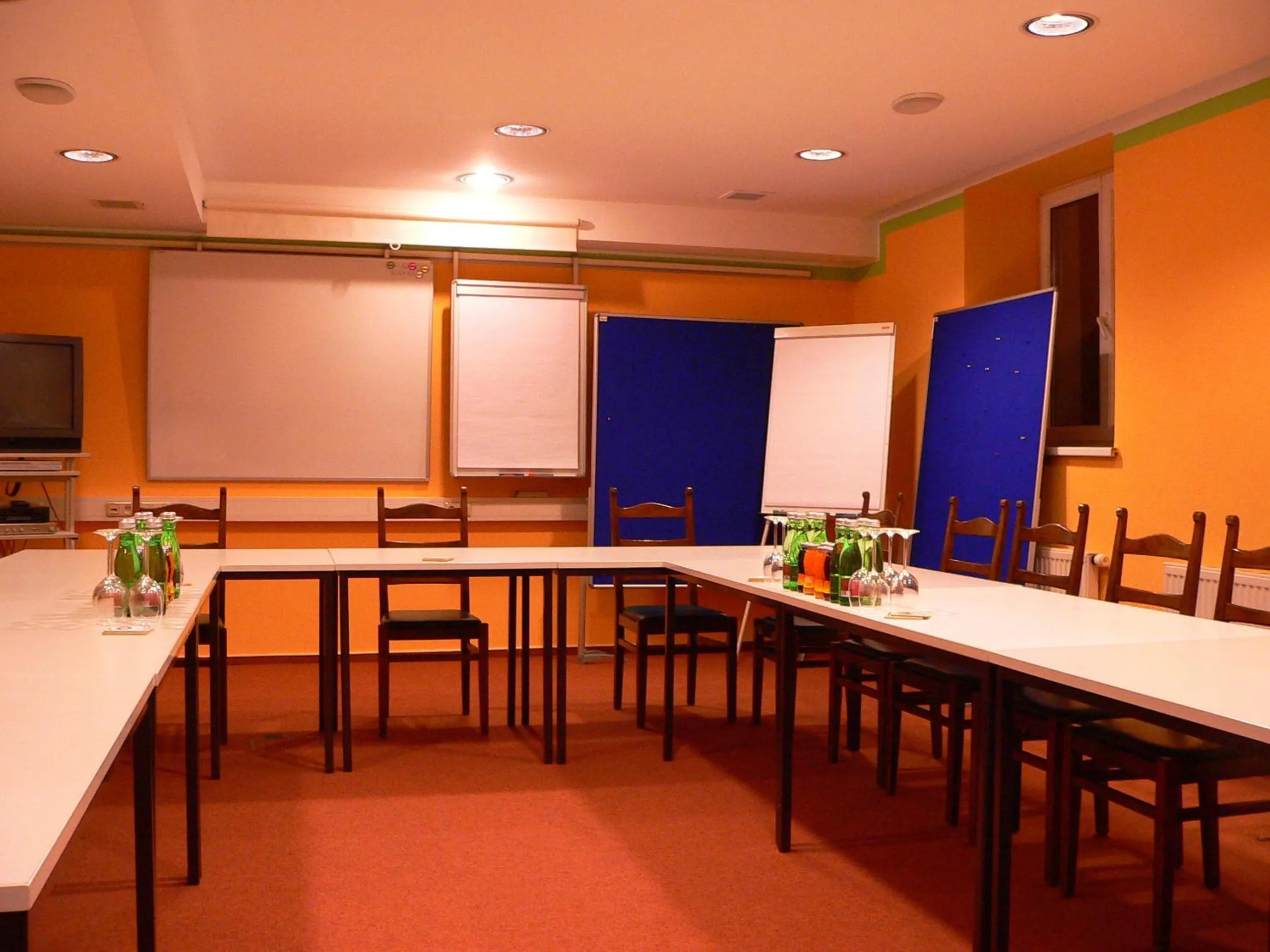 Business facilities in Gasthof Hotel Zweimüller