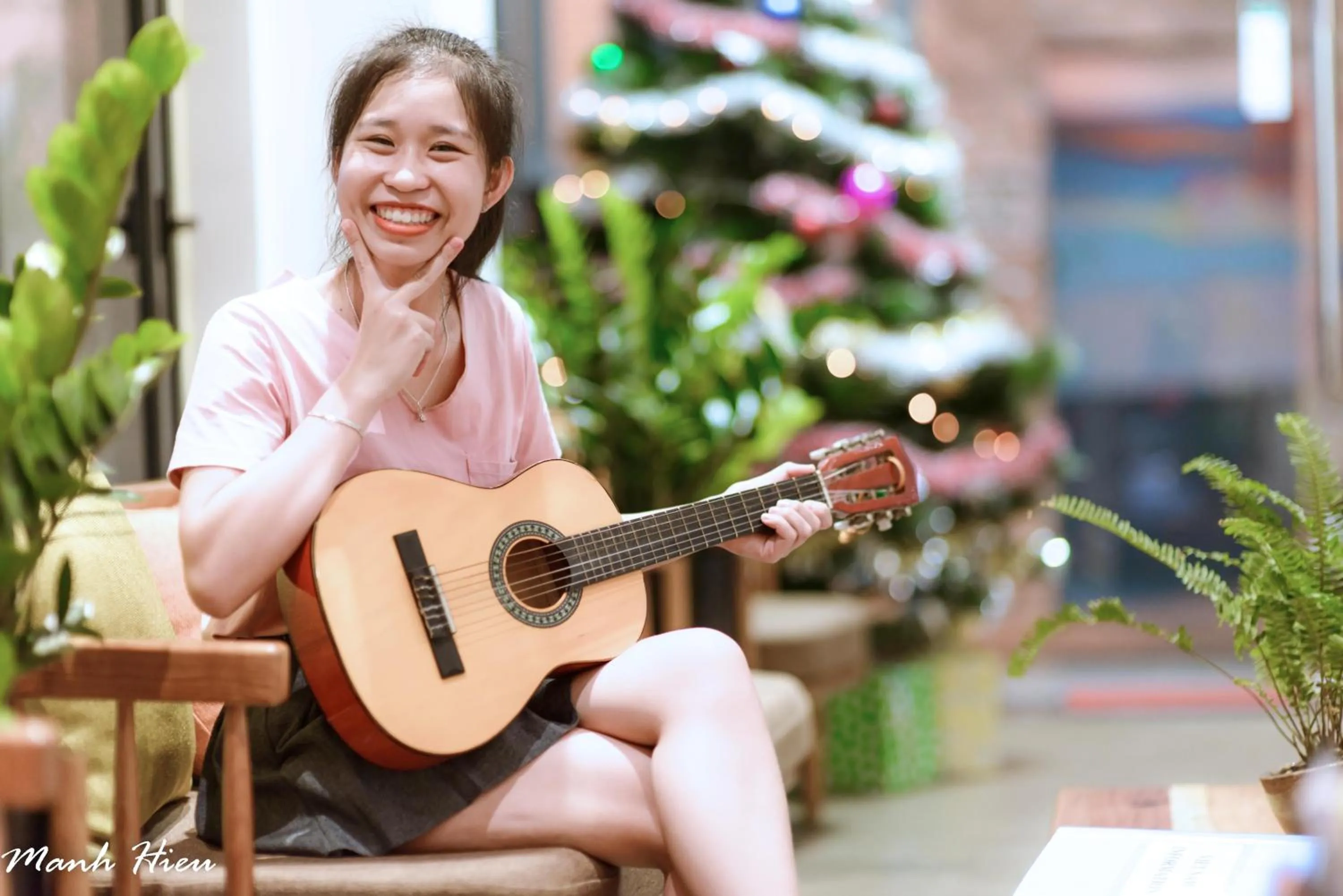 People in Mojzo Inn Boutique Hotel