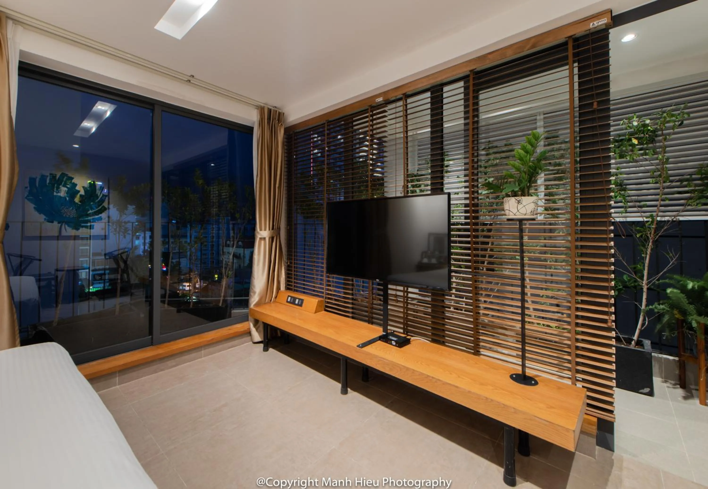 TV and multimedia in Mojzo Inn Boutique Hotel