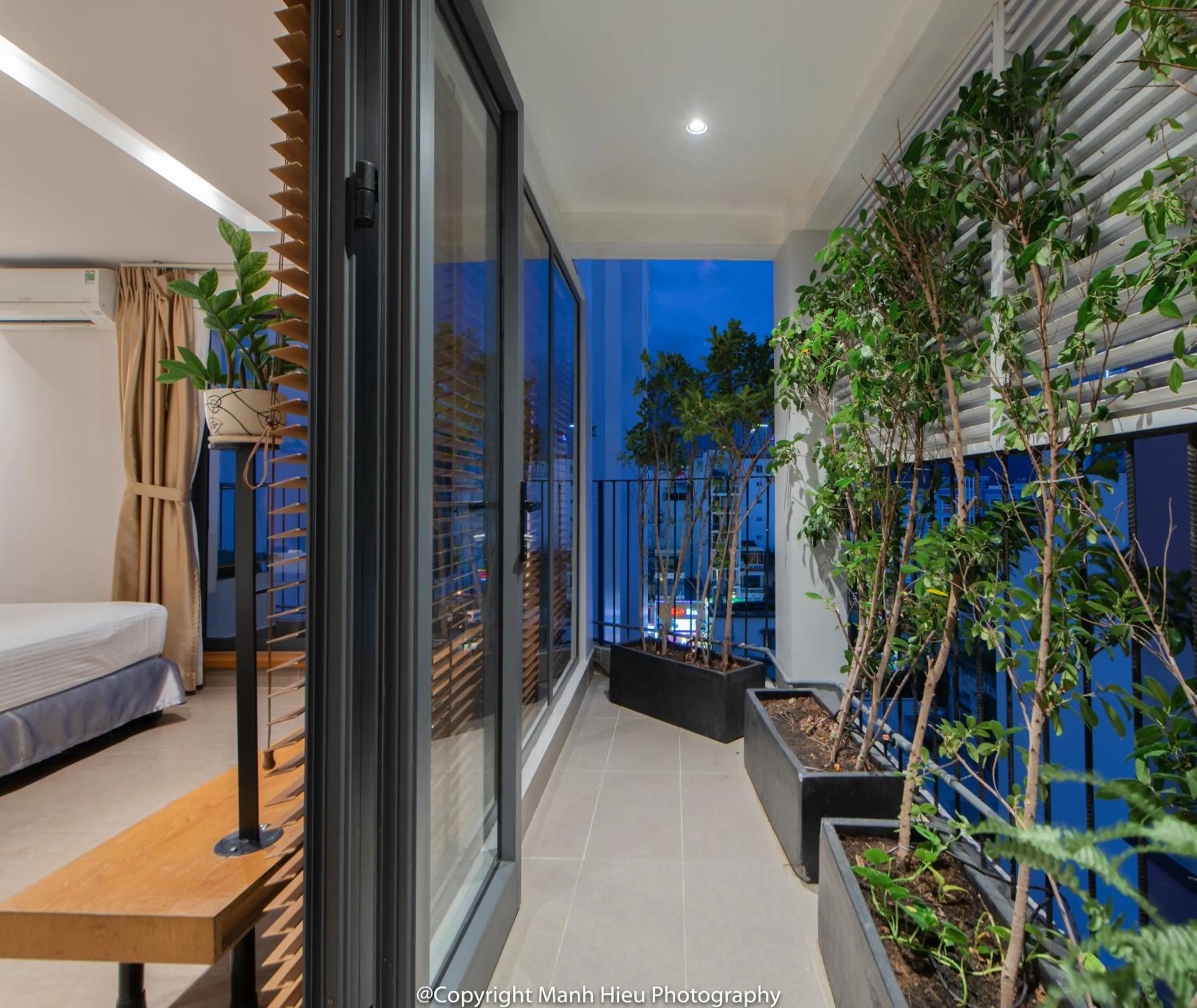 Balcony/Terrace, Bed in Mojzo Inn Boutique Hotel