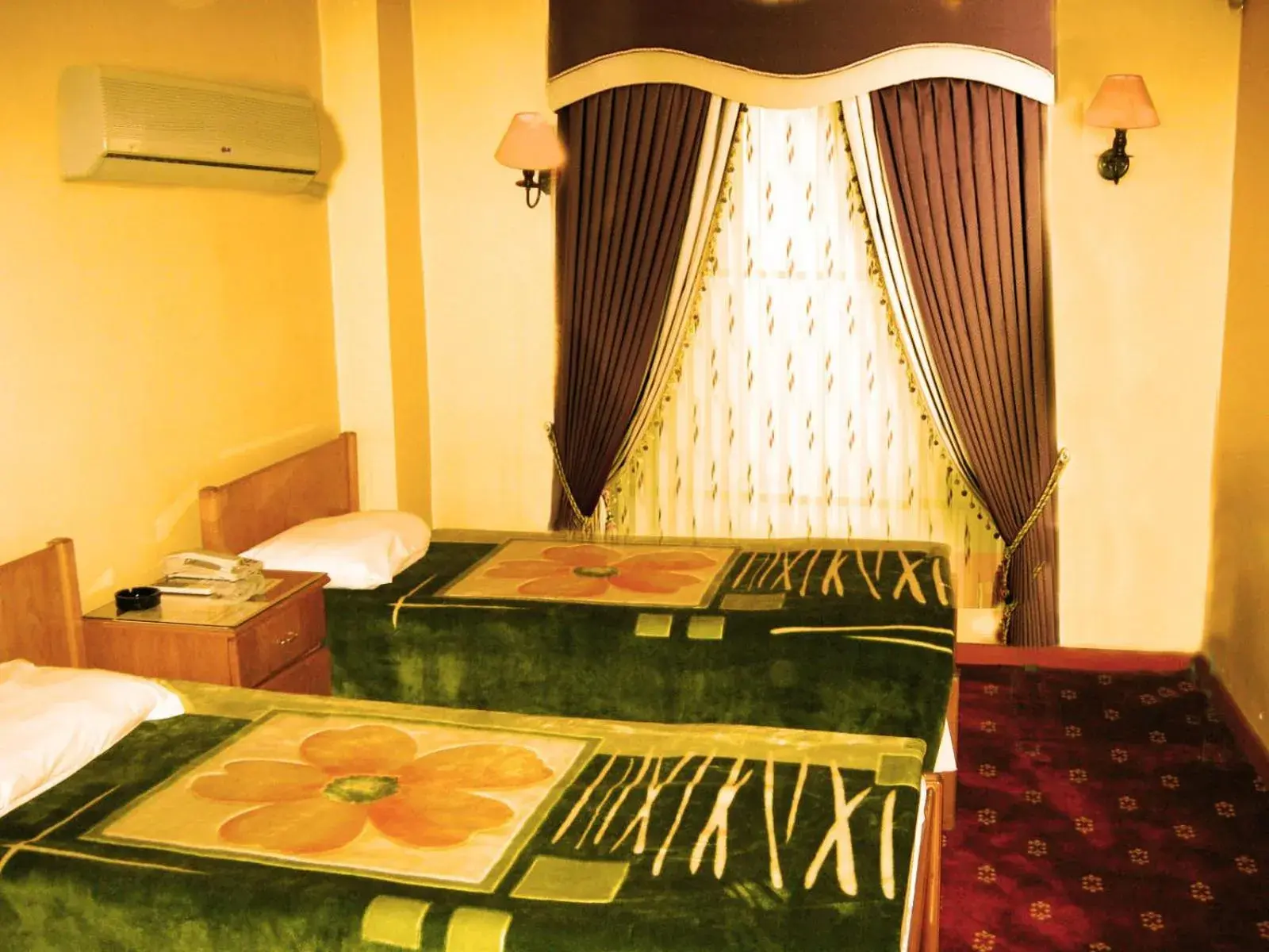 Triple Room (2 Adults + 1 Child) in Yunus Hotel Triple Room (2 Adults + 1 Child) in Yunus Hotel