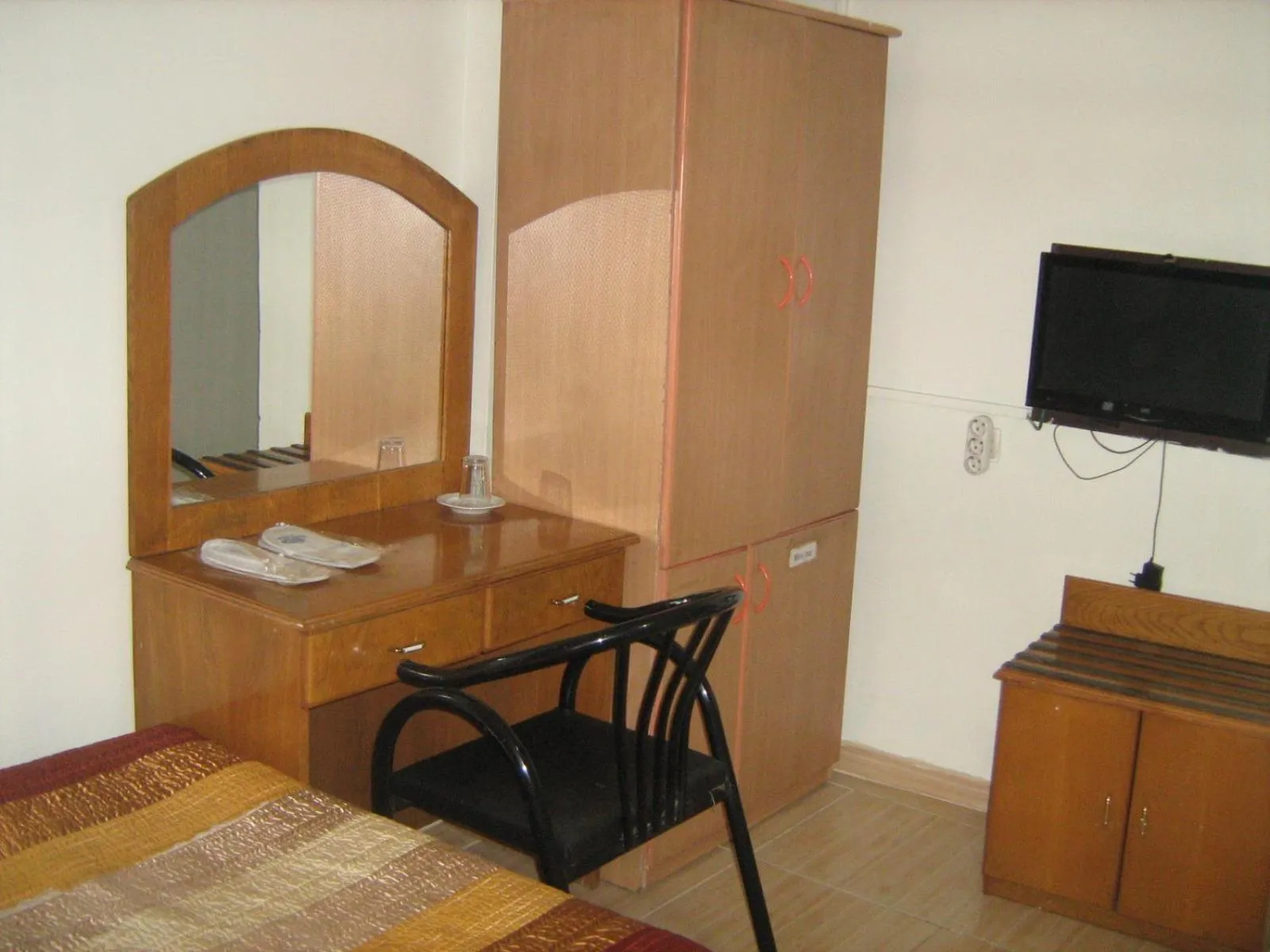 Decorative detail in Yunus Hotel