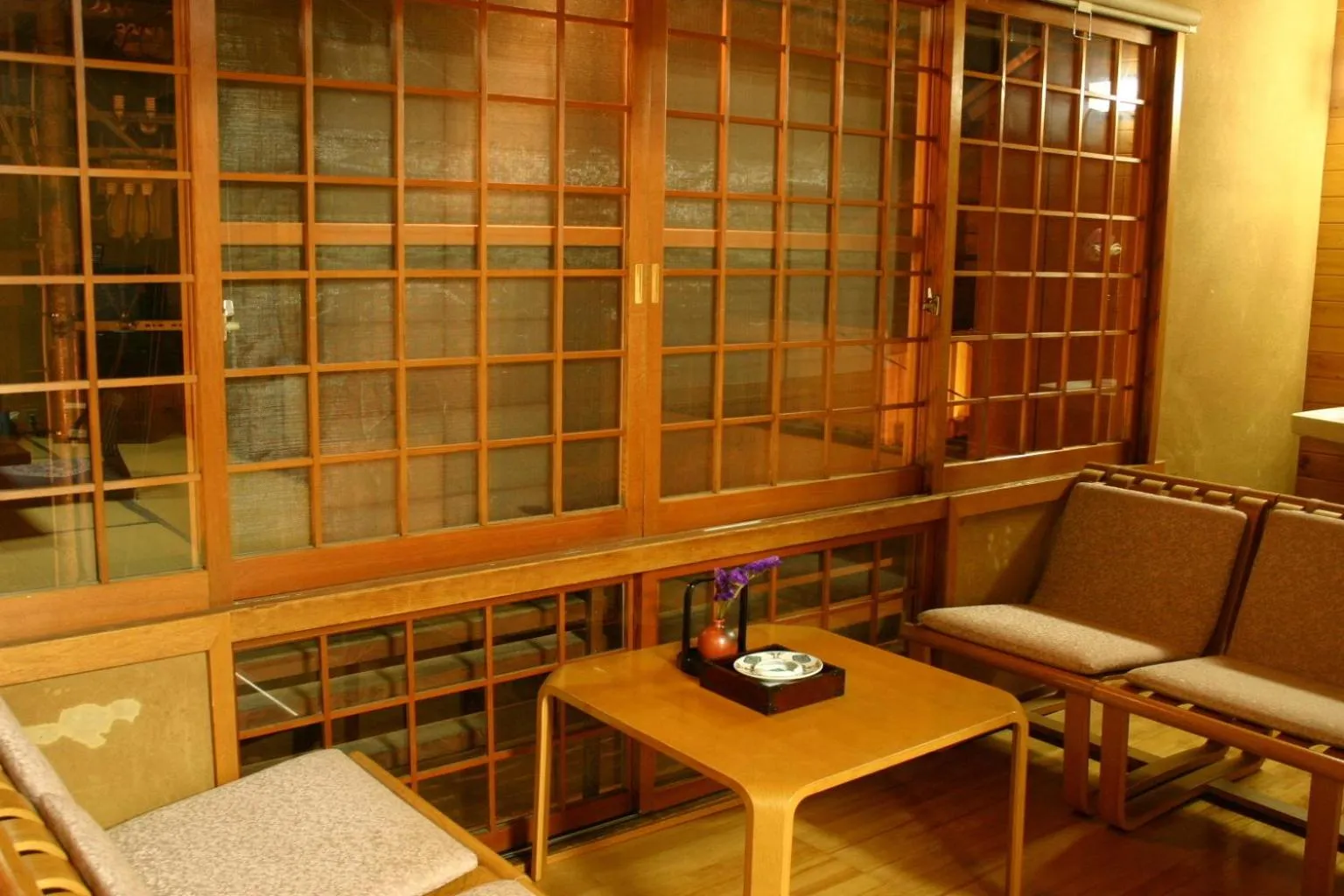 Seating area in Senshinkan Matsuya