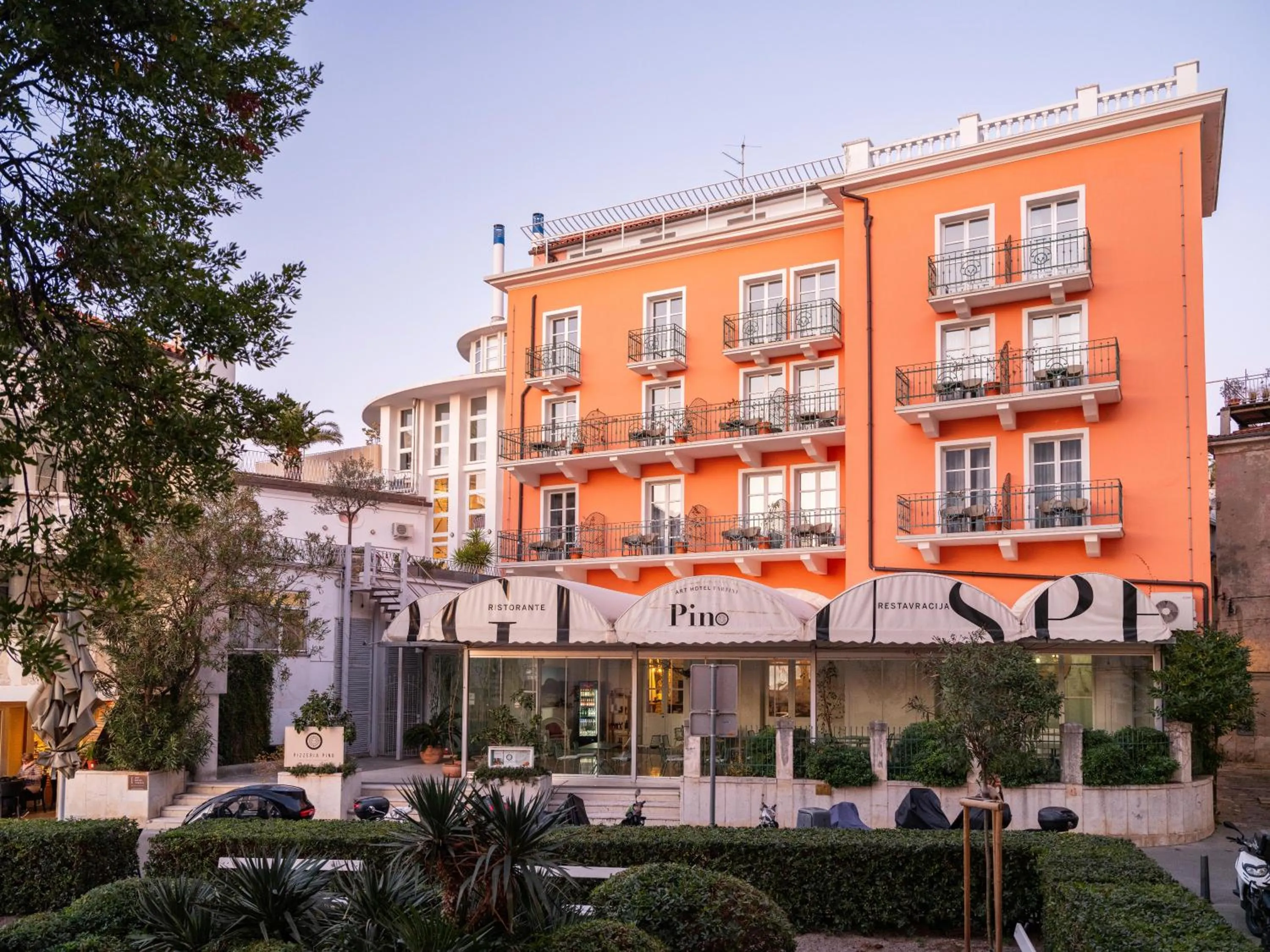 Property building in Art Hotel Tartini