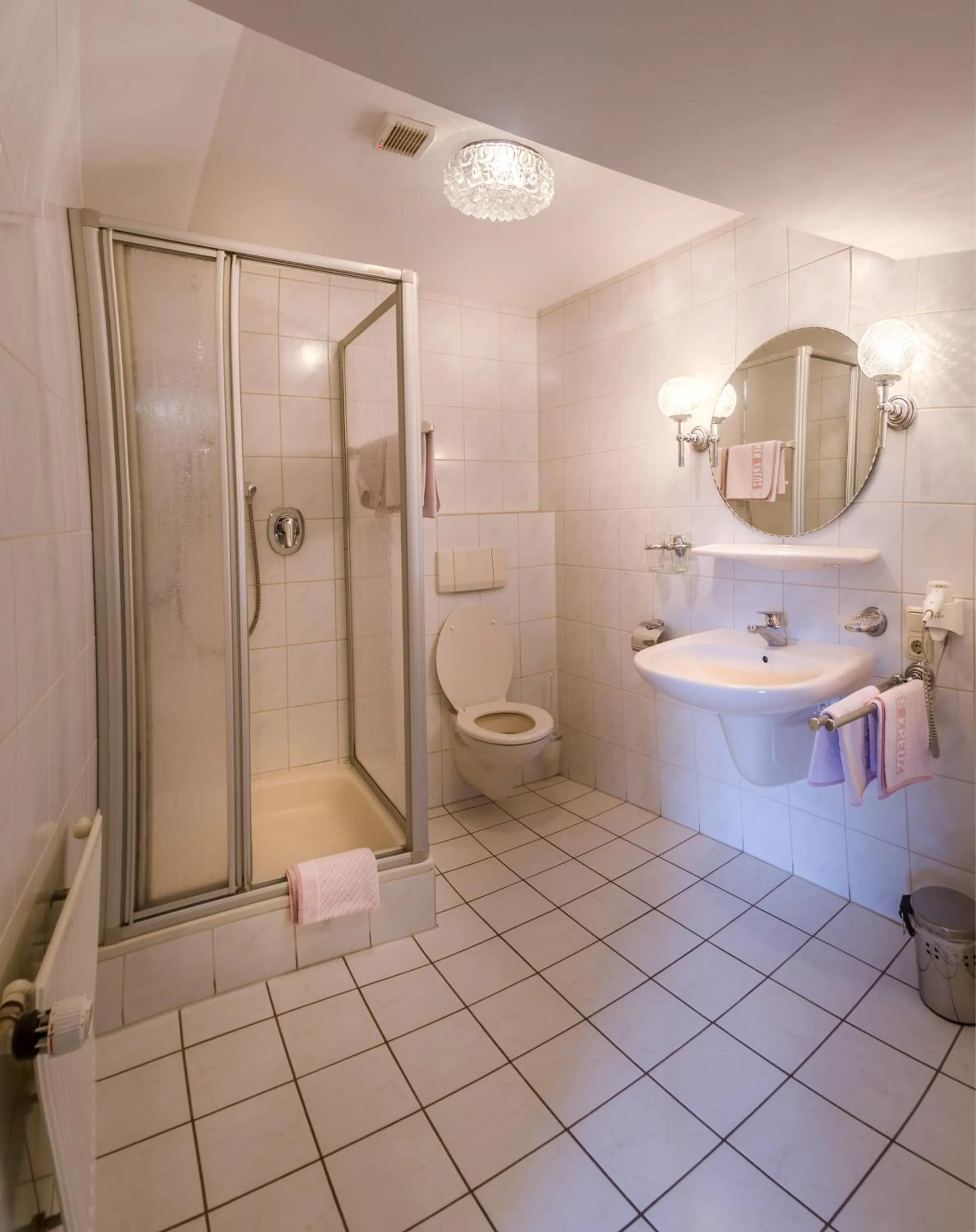 Bathroom in Landhotel Zum Goldenen Kreuz