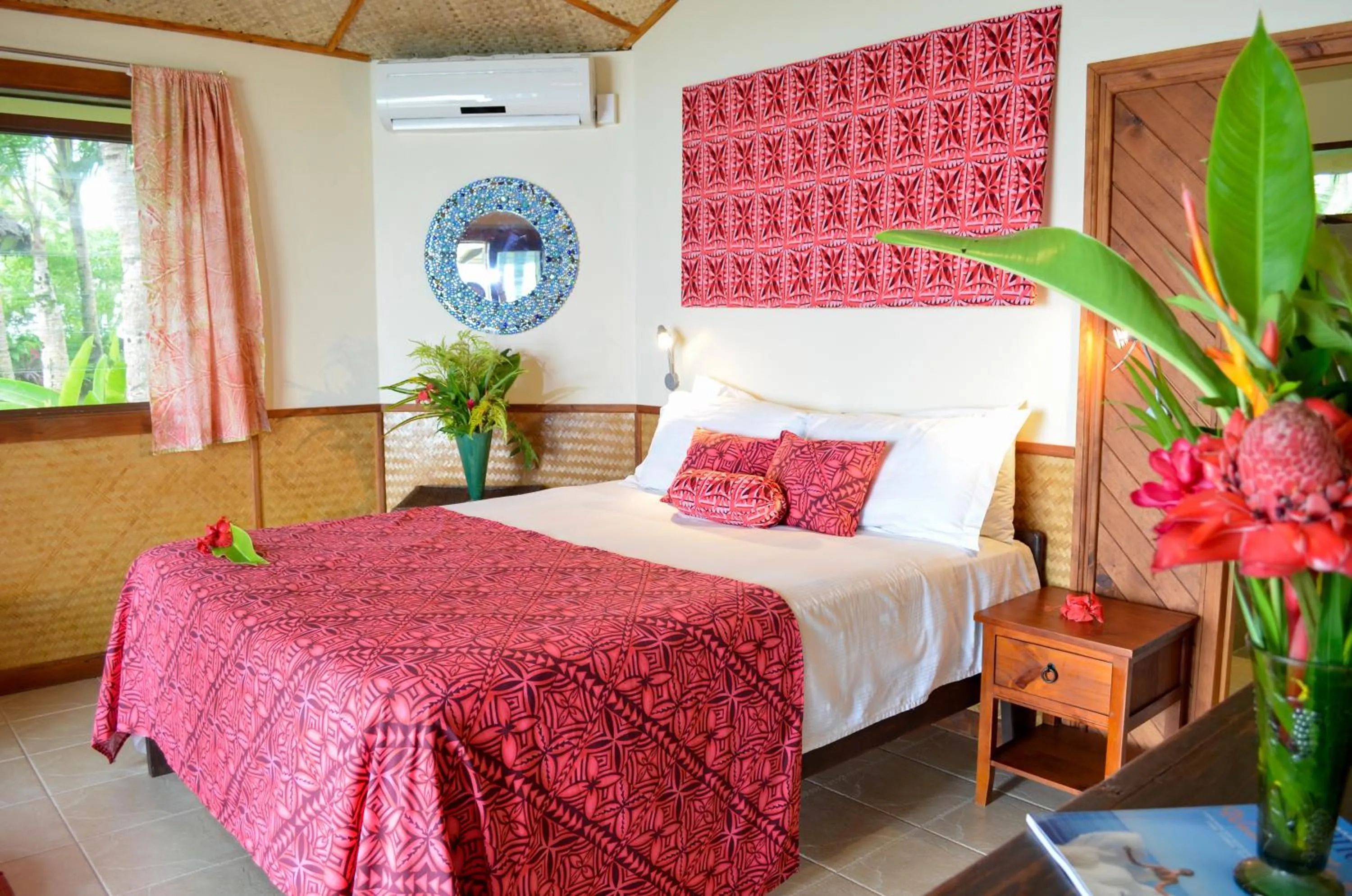 Bedroom, Bed in Le Vasa Resort