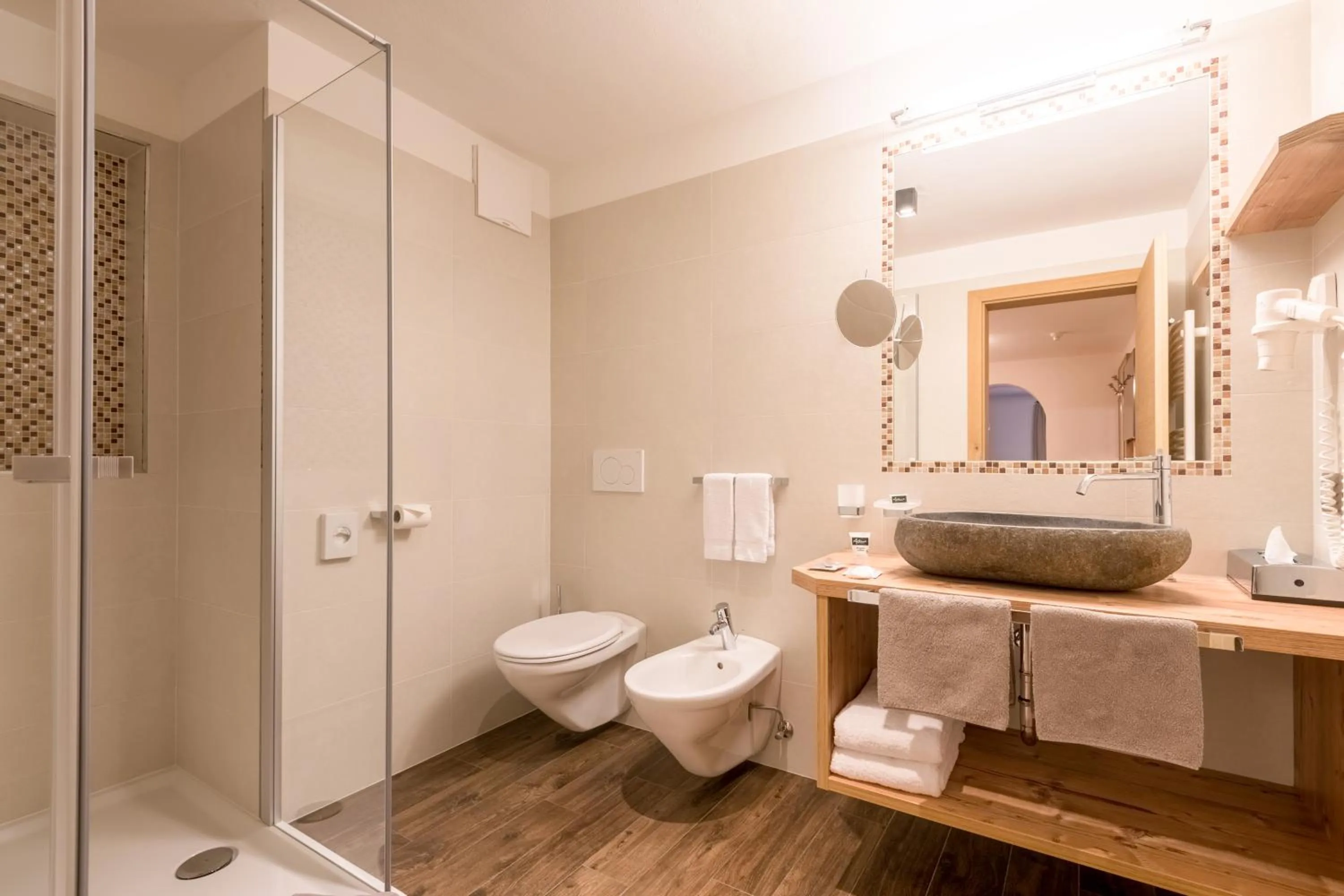 Bathroom in Hotel Jägerheim 3S