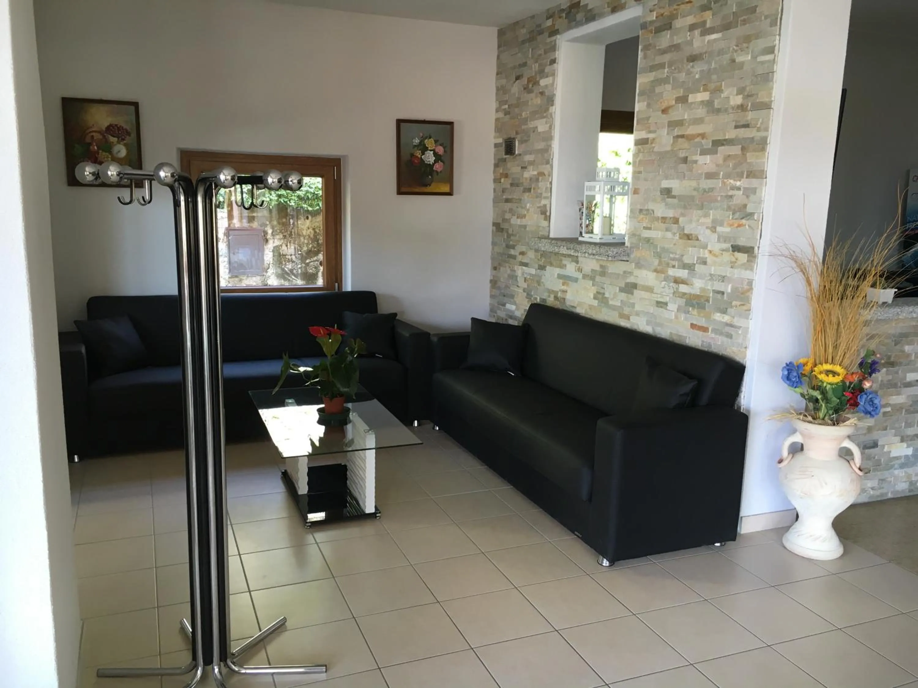 Lobby or reception in Albergo Breglia