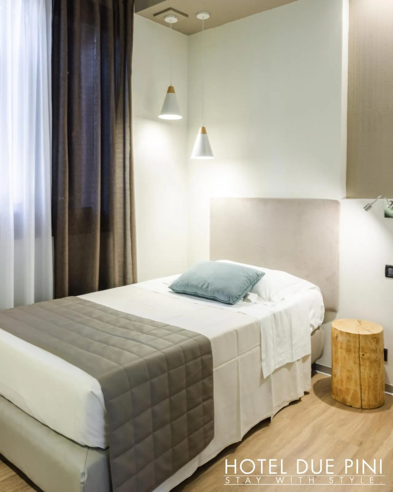 Living room, Bed in Hotel Due Pini