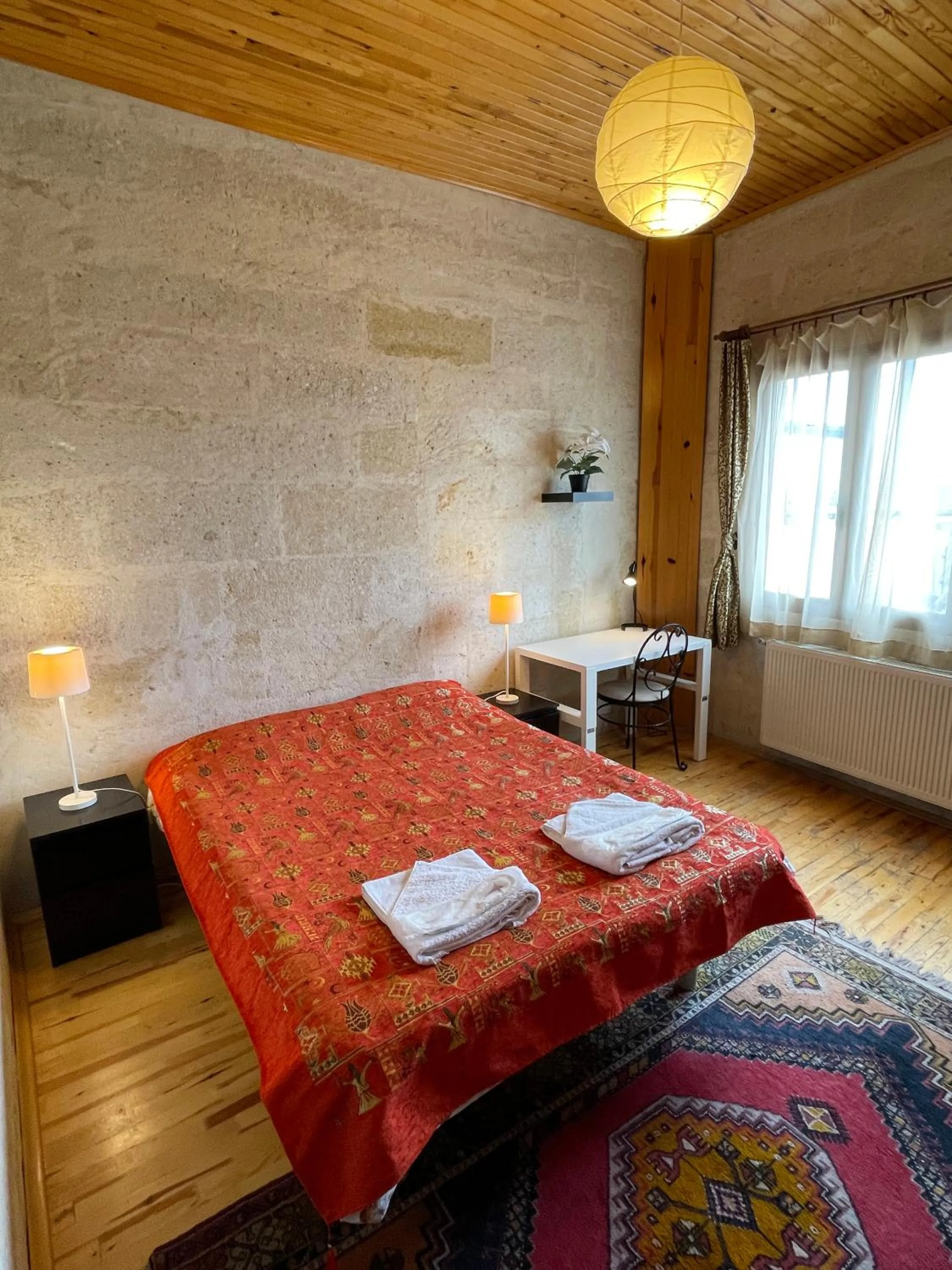 Photo of the whole room, Bed in Karadut Cave Hotel