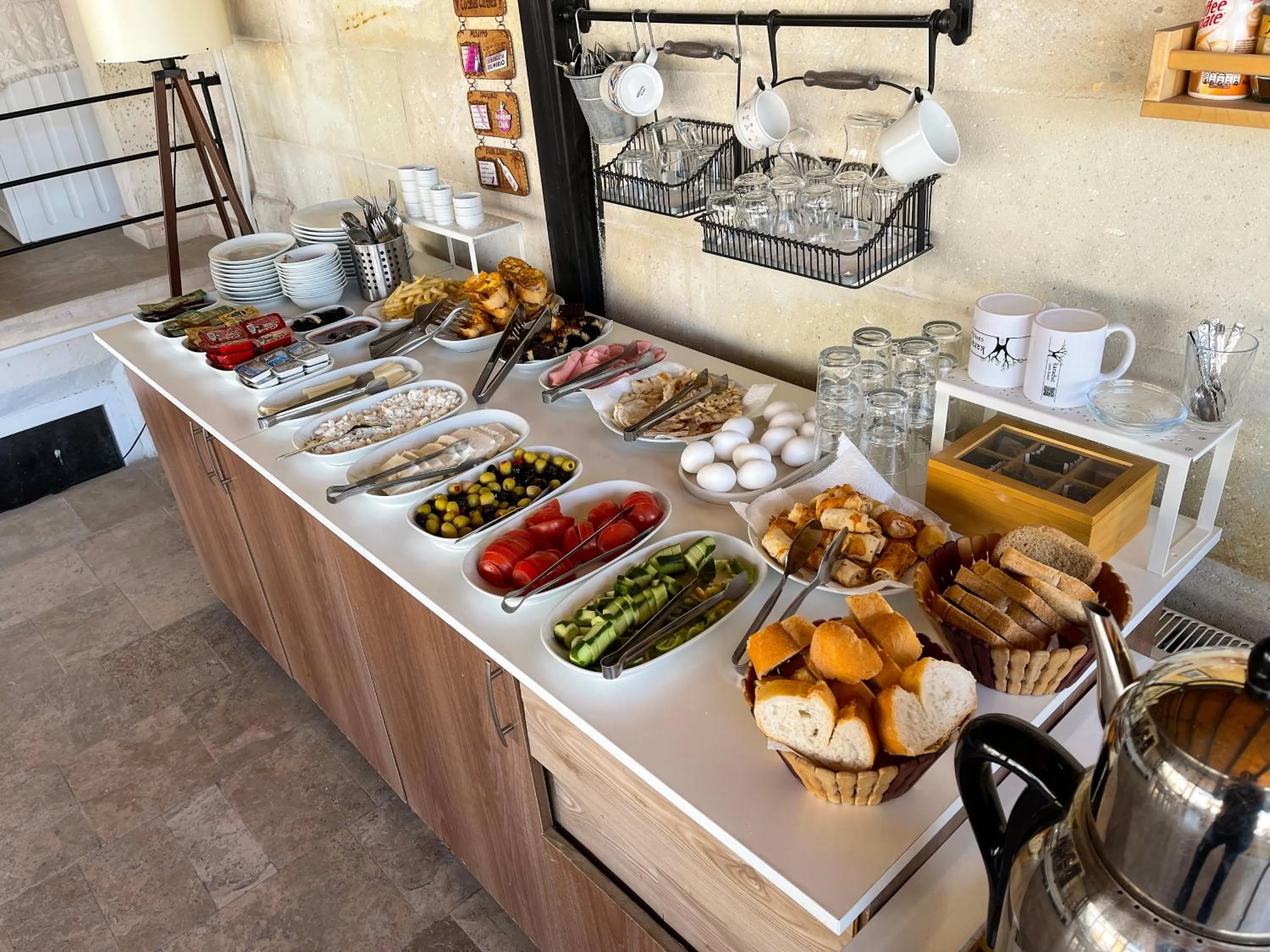 Breakfast in Karadut Cave Hotel