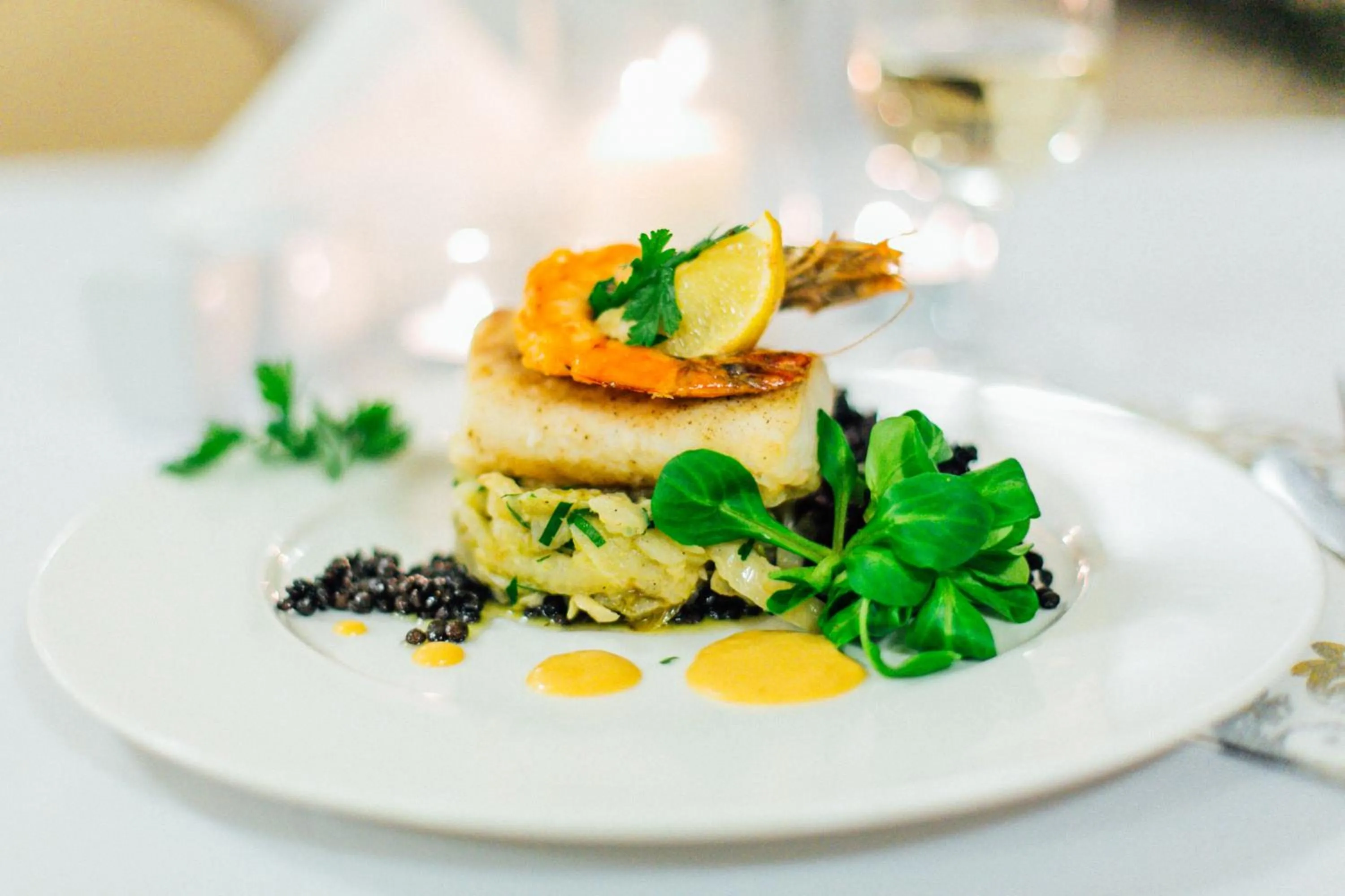 Restaurant/places to eat in Złoty Staw