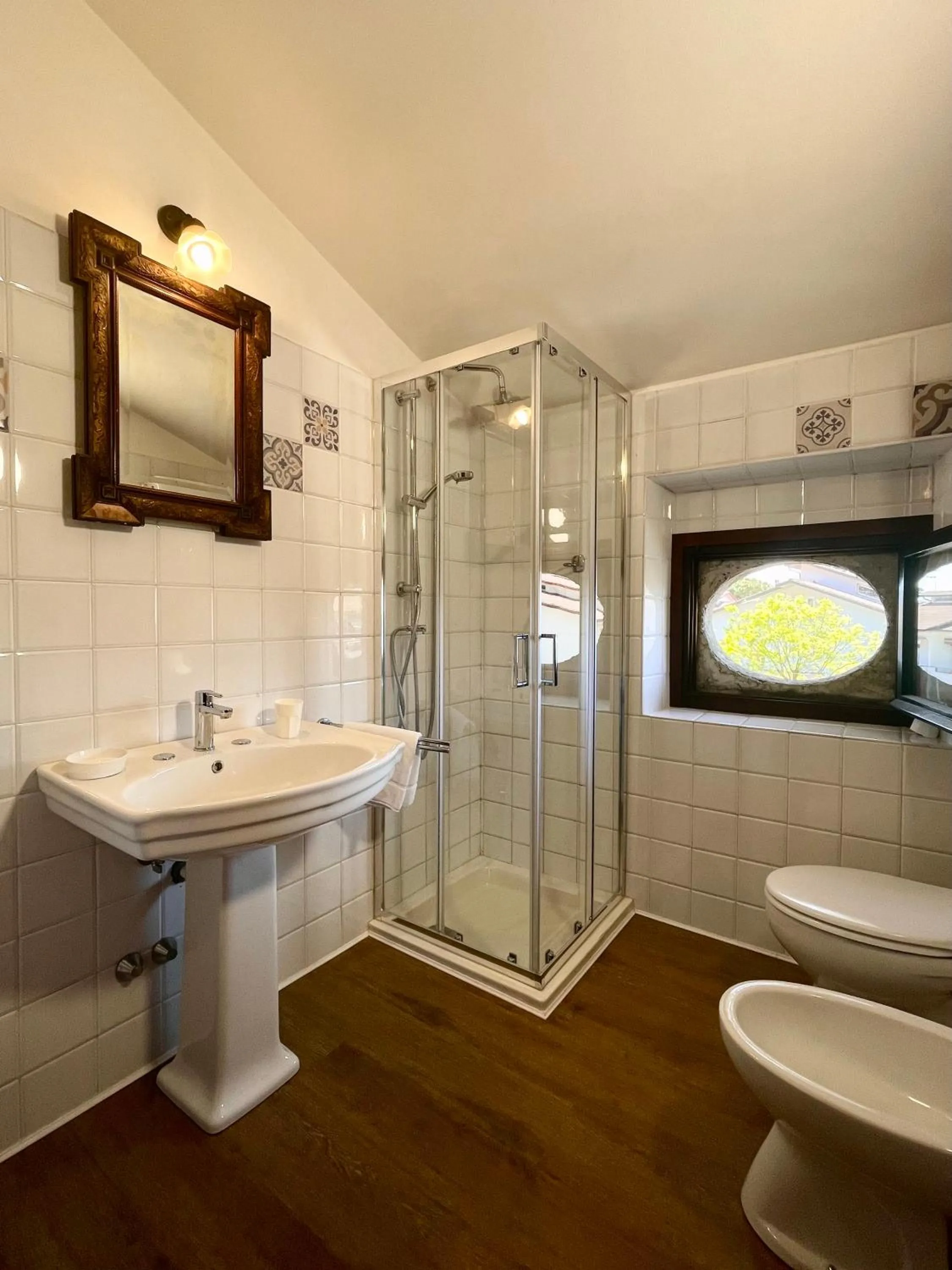 Shower in Relais Oroscopo