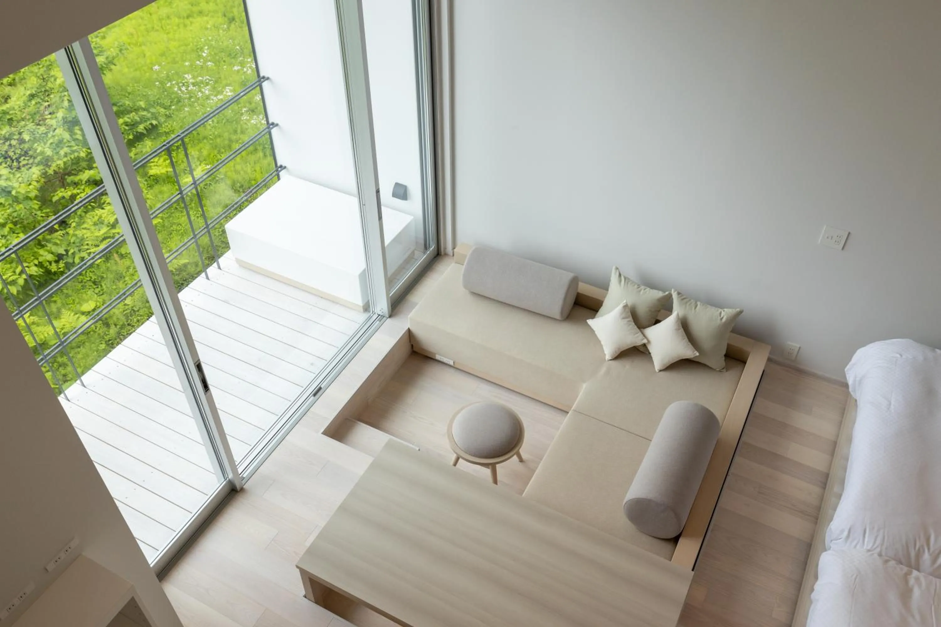 Photo of the whole room in Auberge 醸す森 "kamosu mori"