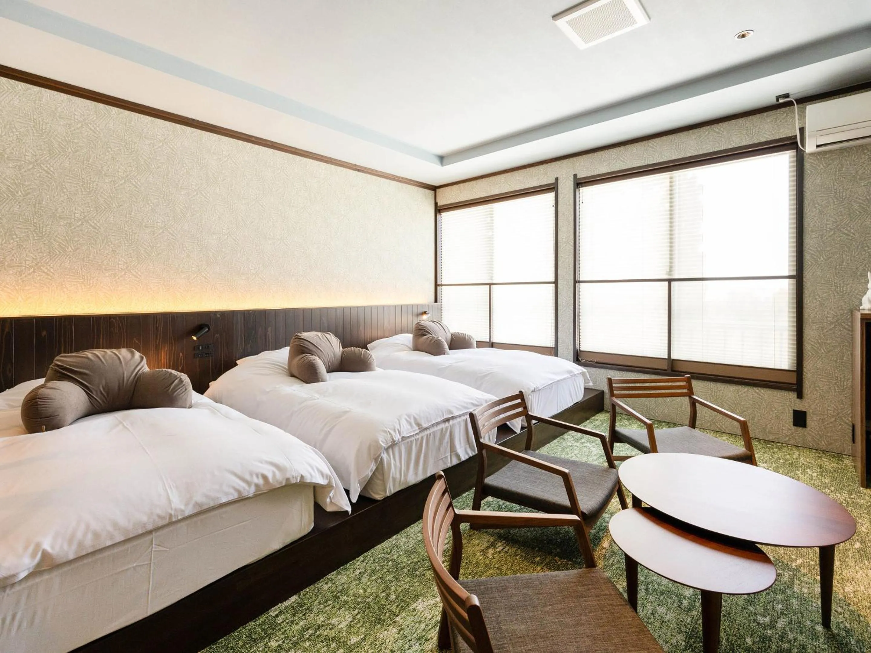 Photo of the whole room, Bed in Auberge 醸す森 "kamosu mori"