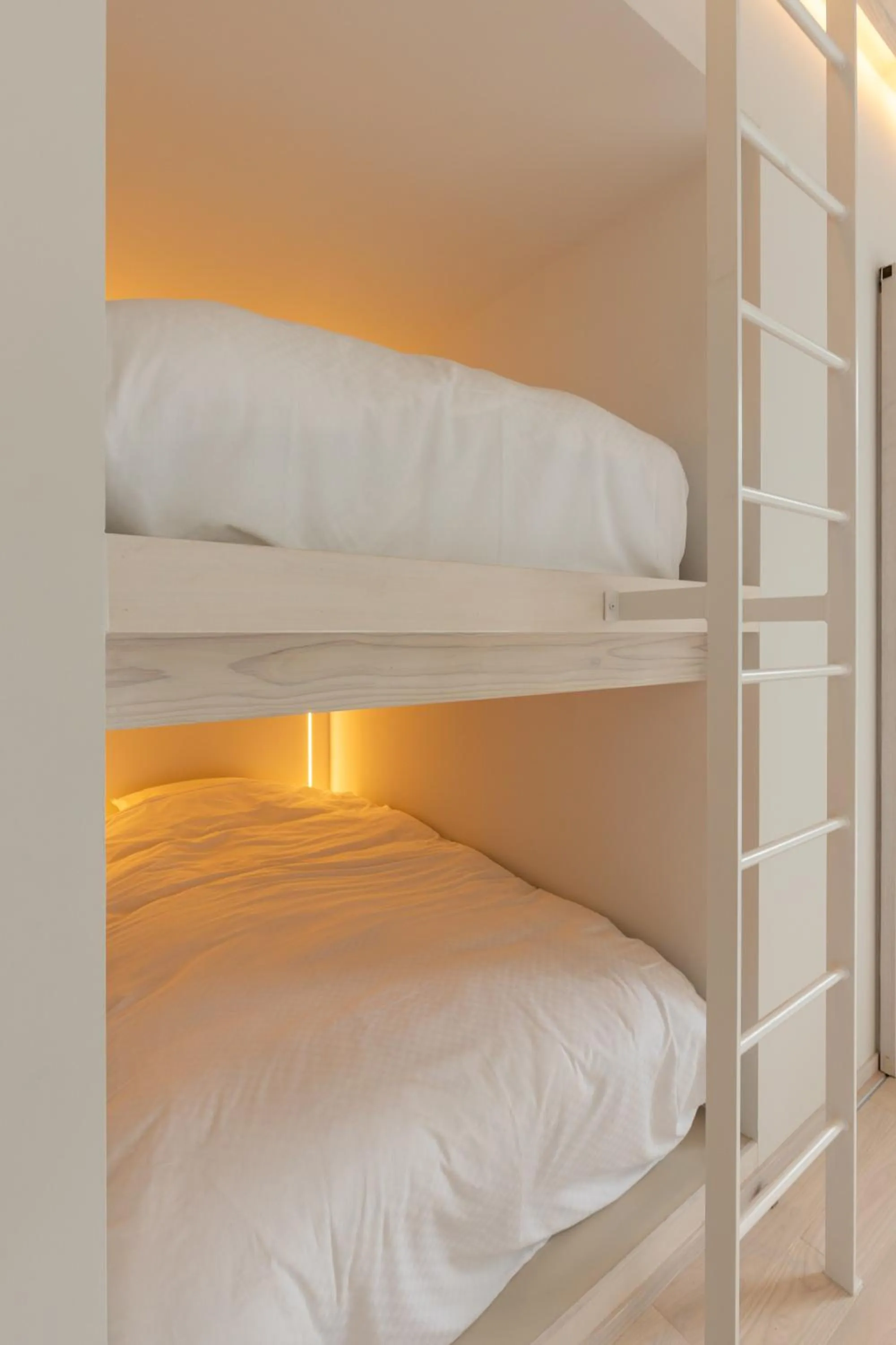 Bed in Auberge 醸す森 "kamosu mori"