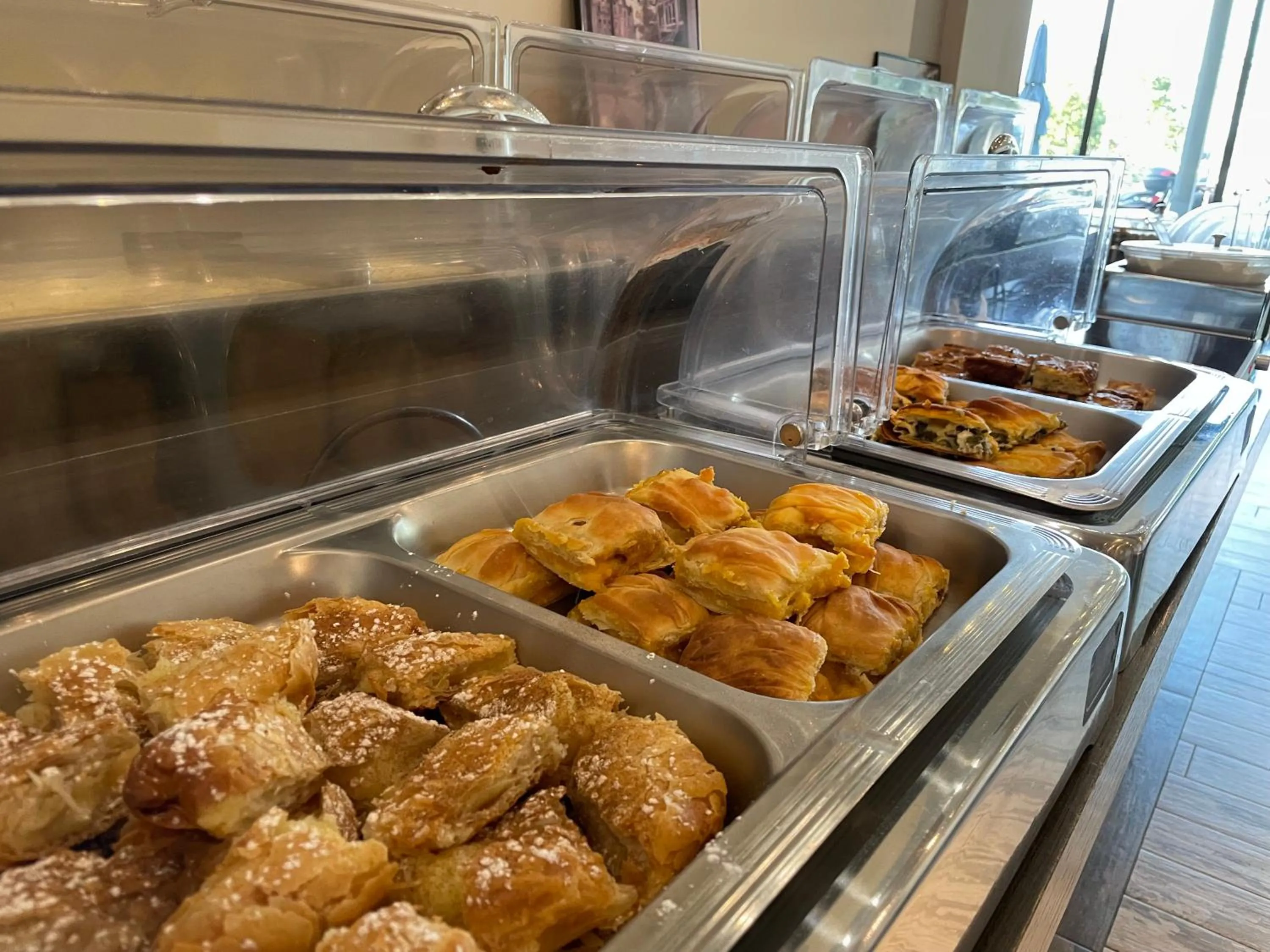 Buffet breakfast in Porto Del Sol Hotel