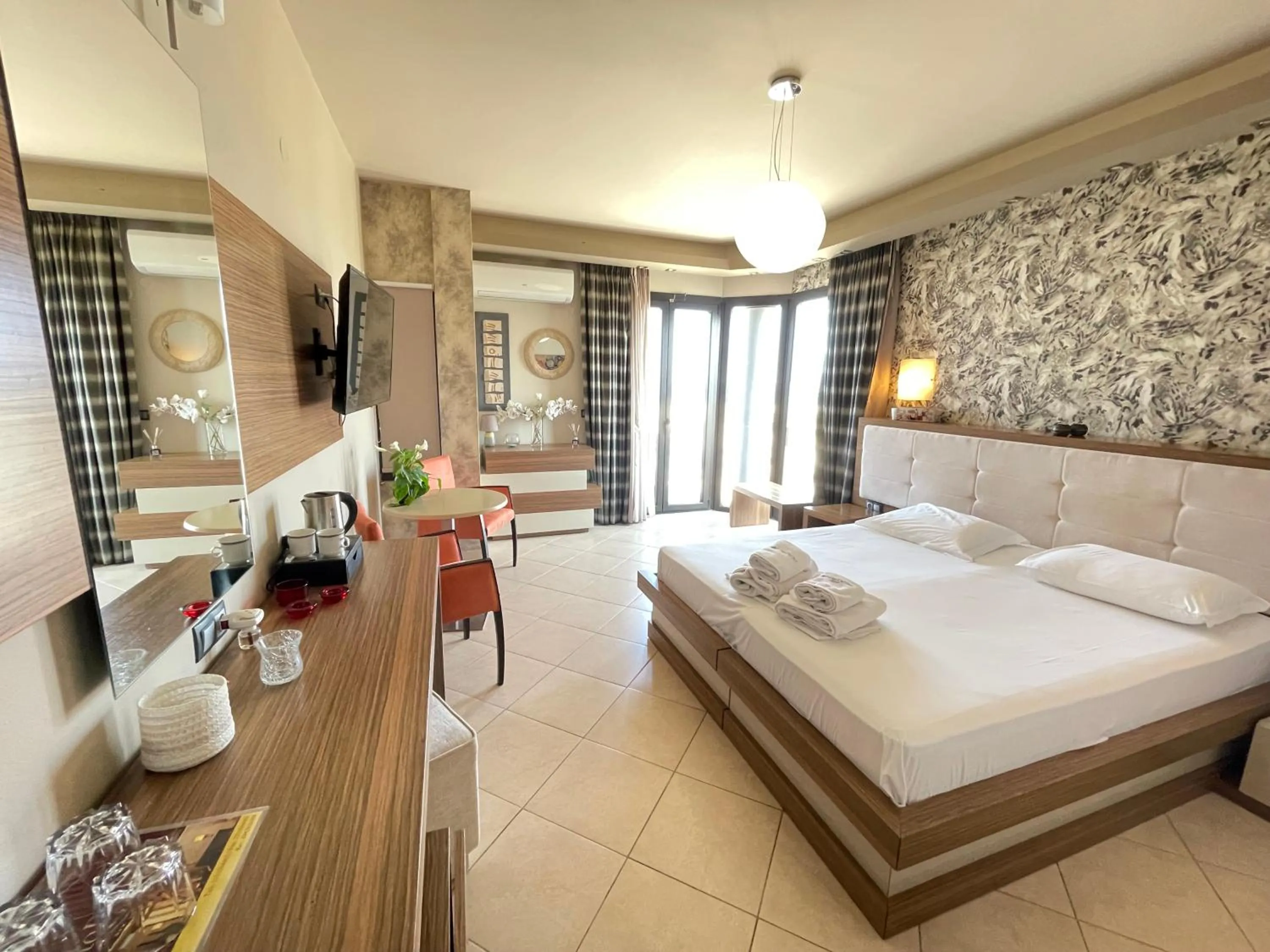 Bed in Porto Del Sol Hotel