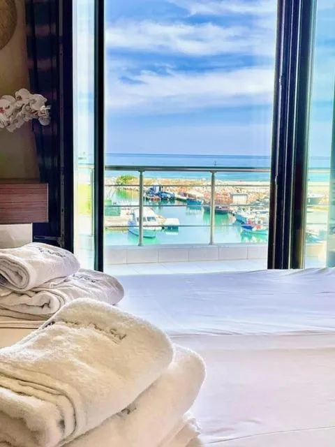 Natural landscape, Bed in Porto Del Sol Hotel