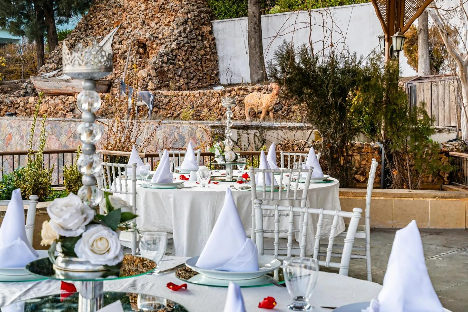 Restaurant/places to eat in Ugurlu Termal Tatil Köyü