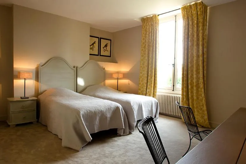 Château de Perreux, The Originals Collection