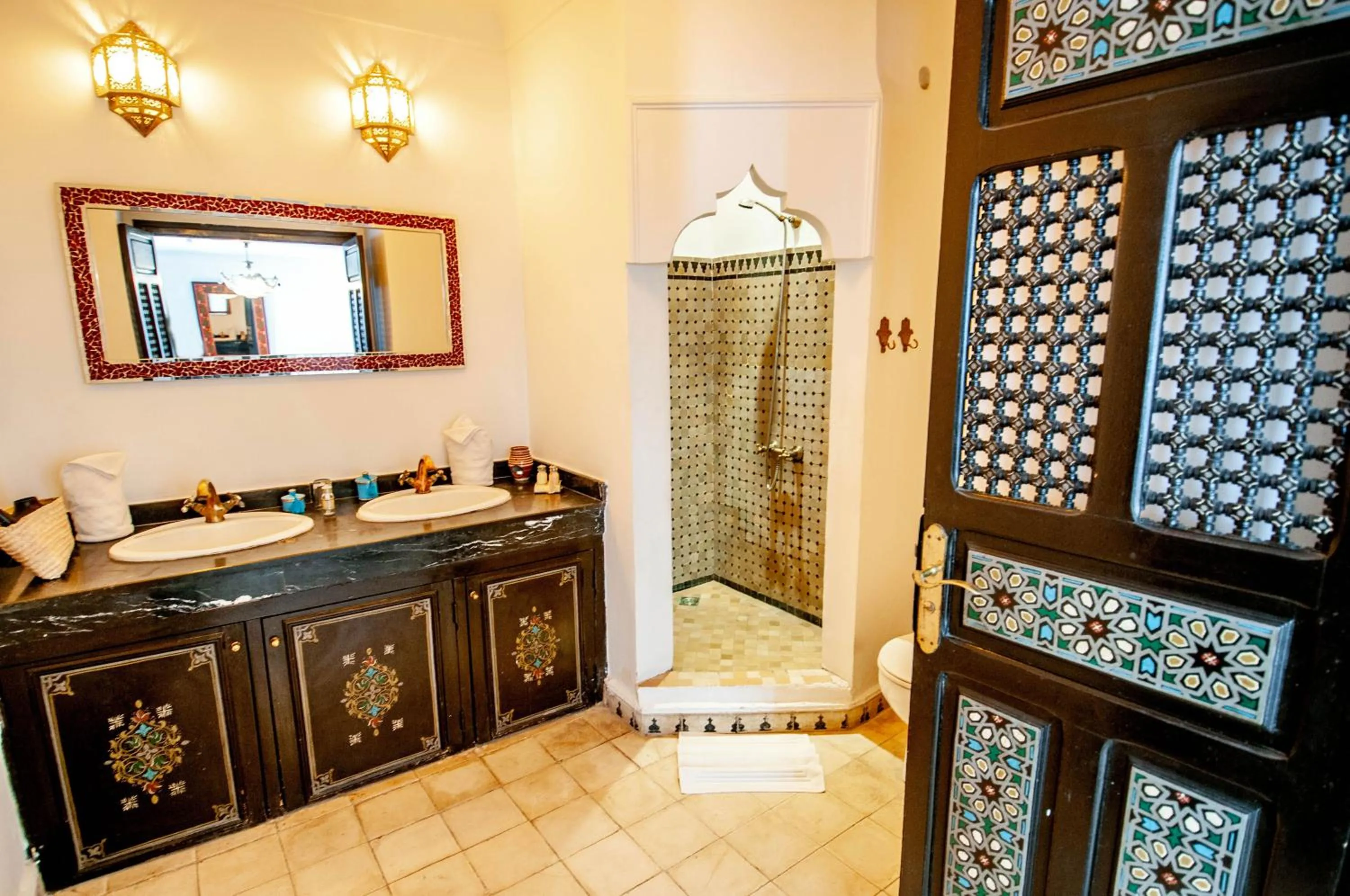 Bathroom in Riad Makila