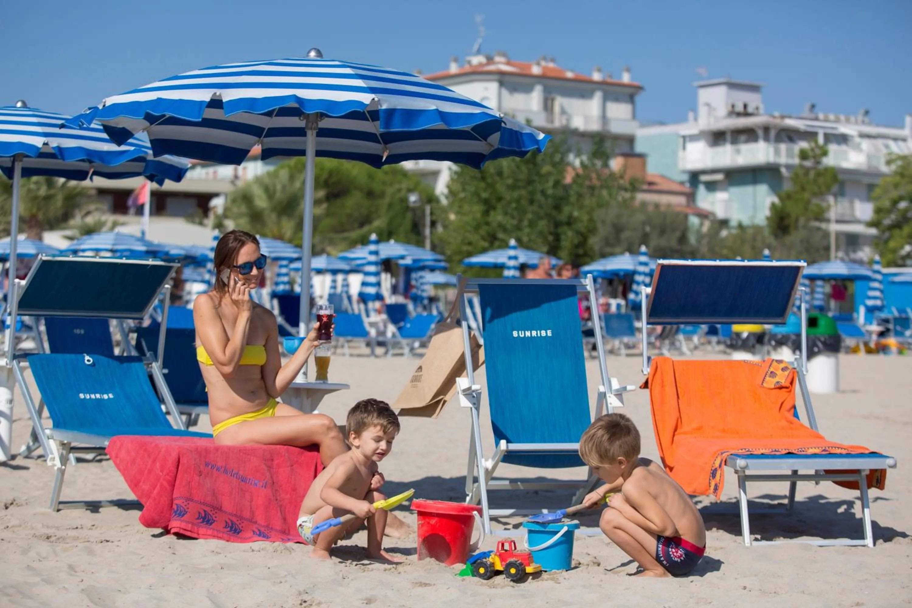 Day in Residence Sunrise