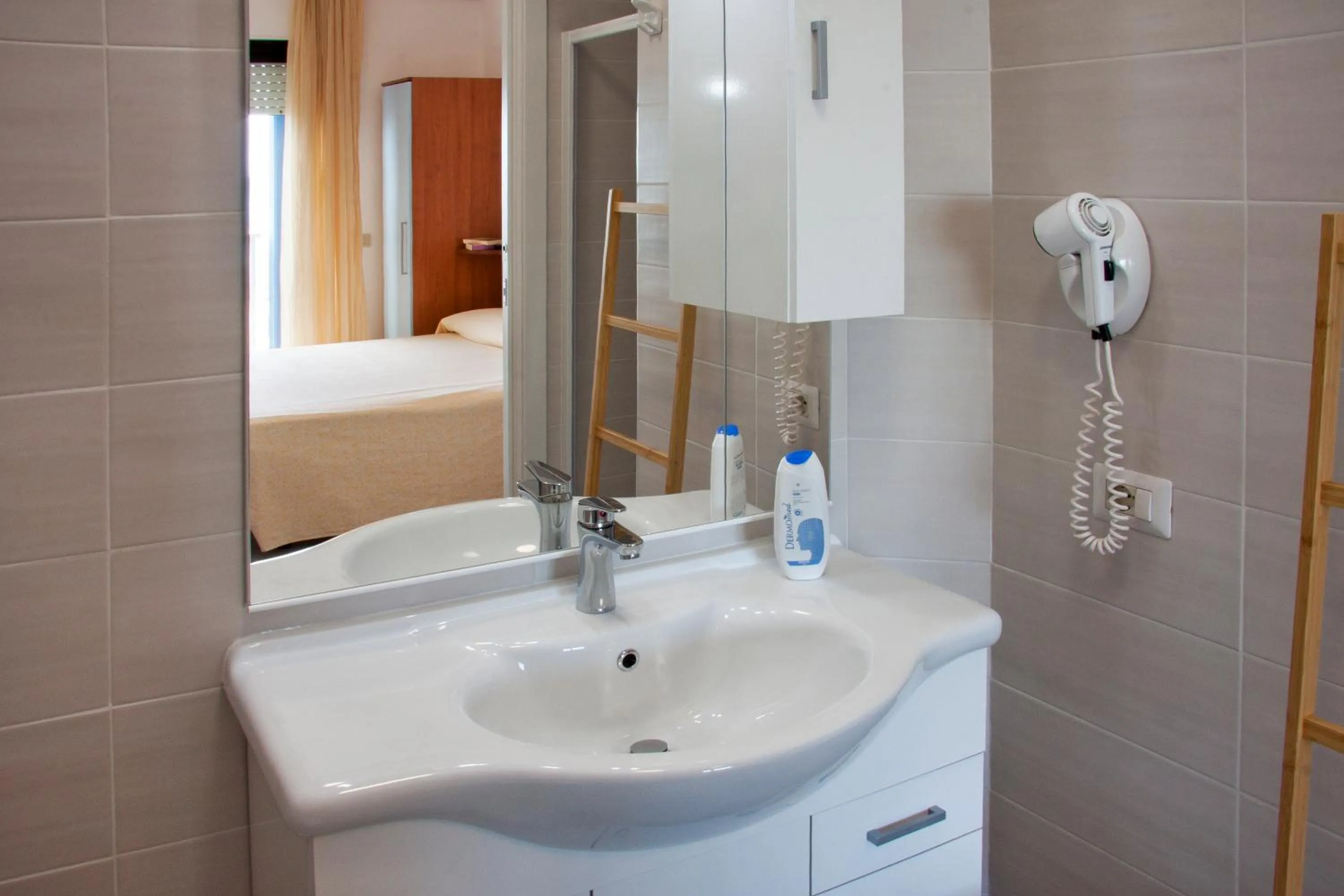 Bathroom in Residence Sunrise