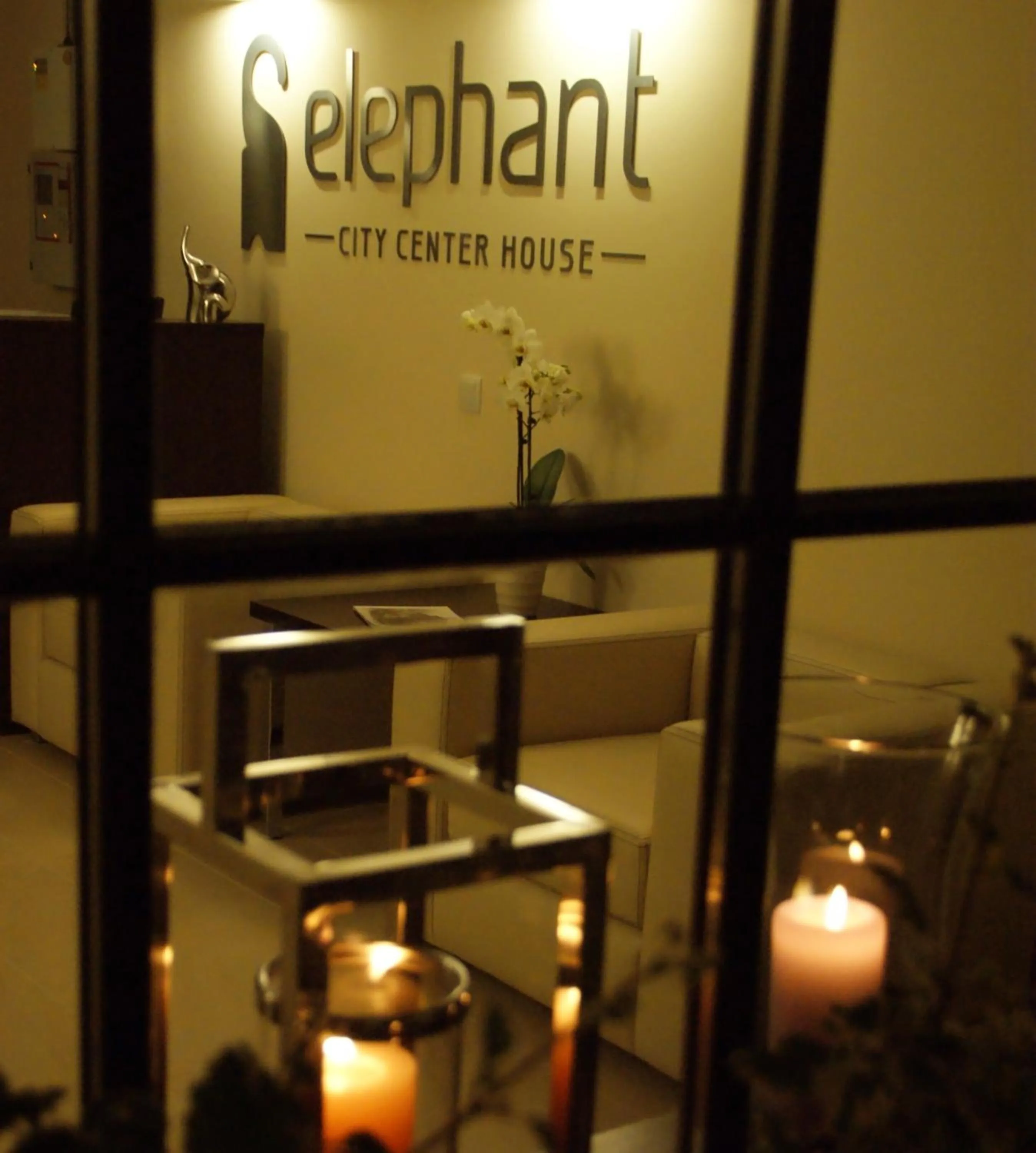 Decorative detail in City Center House Elephant