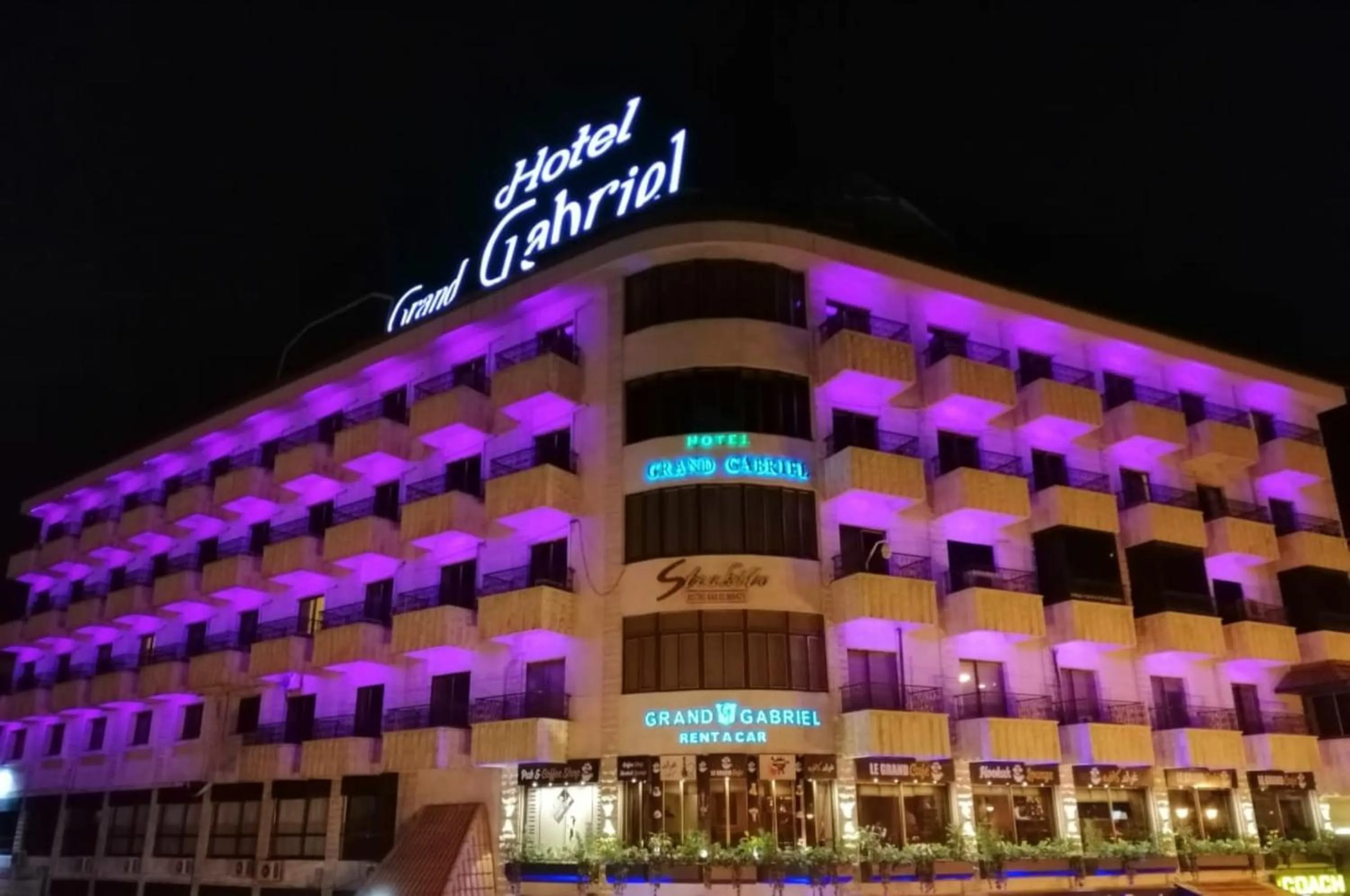 Property building in Grand Gabriel