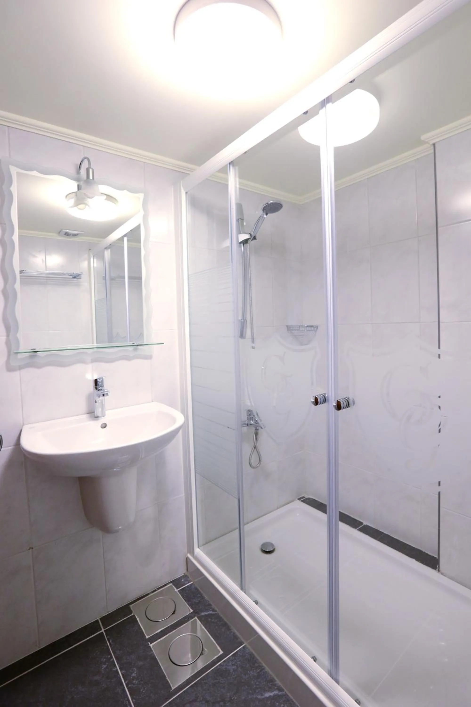 Other in Grand Gabriel