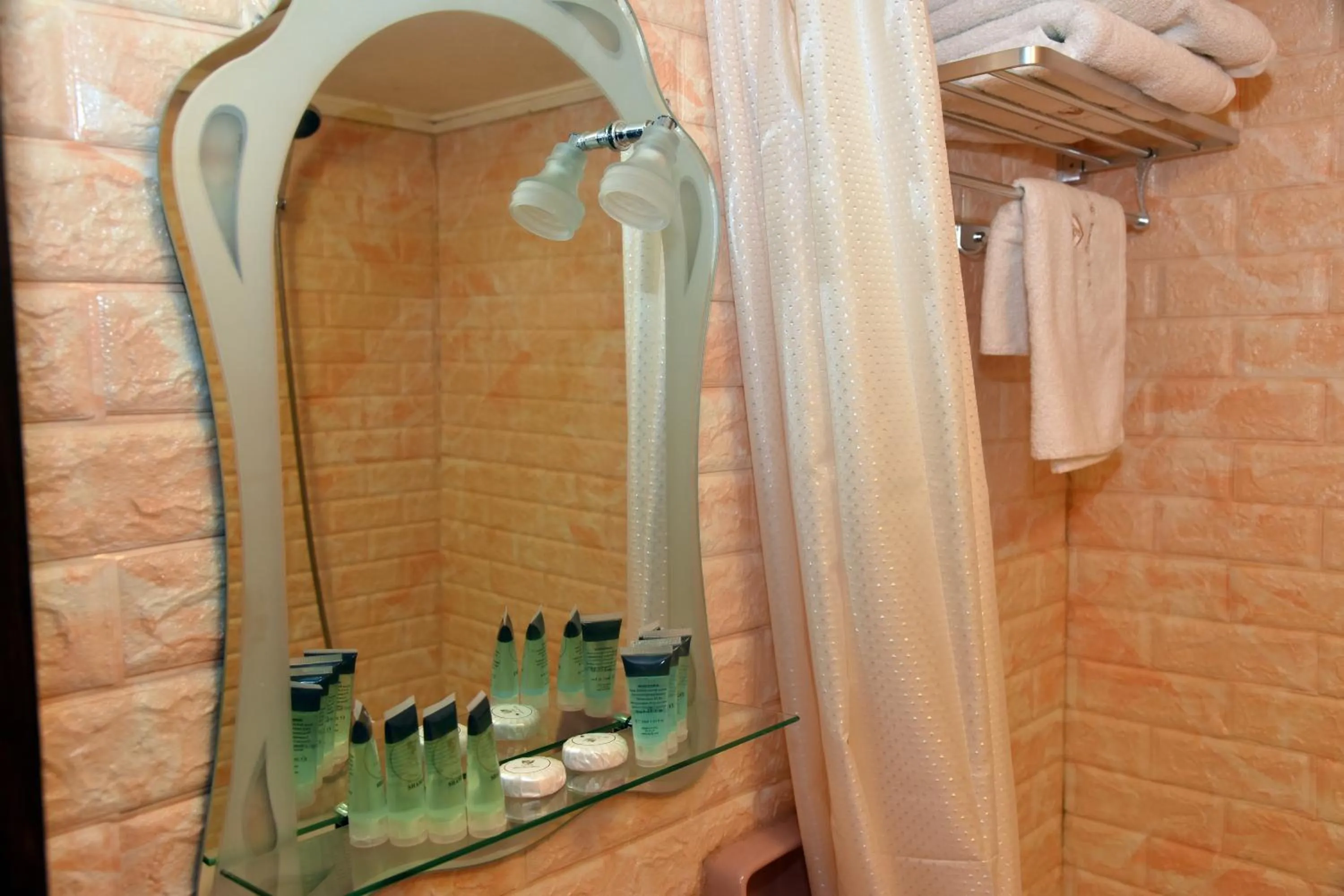 Other in Grand Gabriel