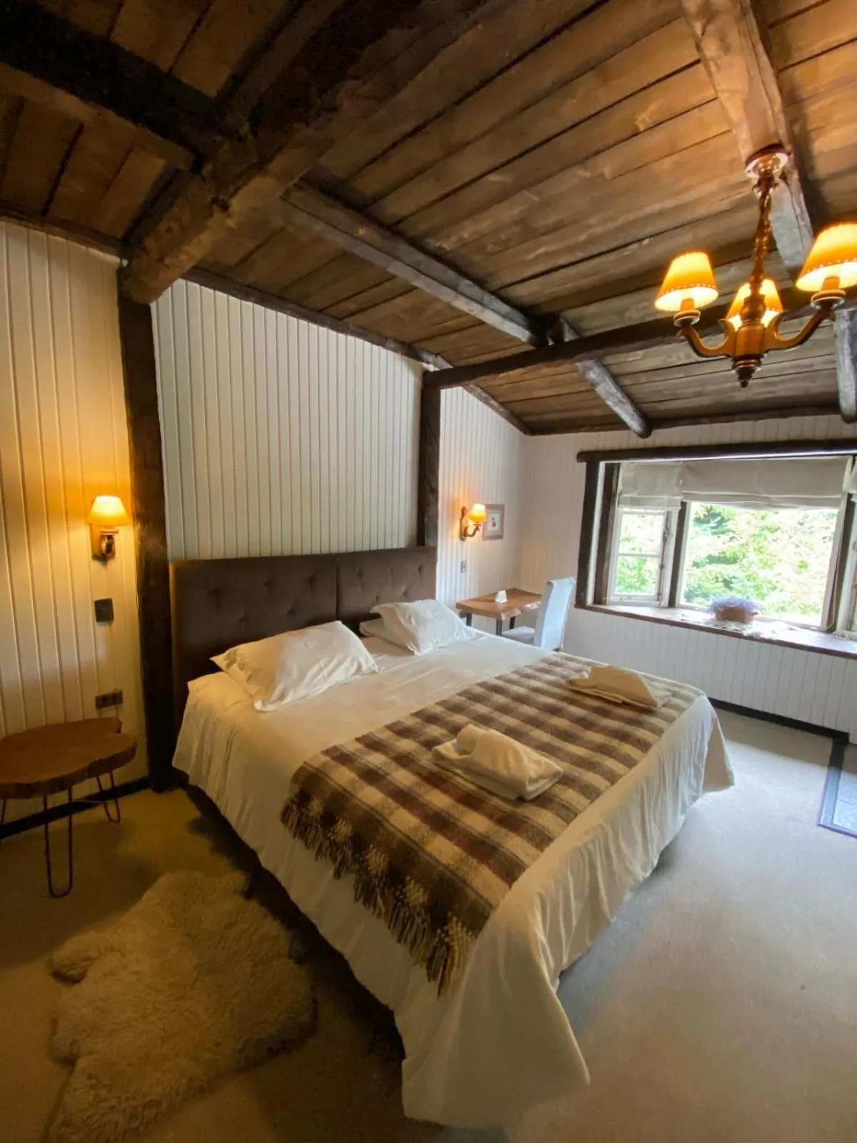 Bedroom, Bed in The Patagonian Lodge