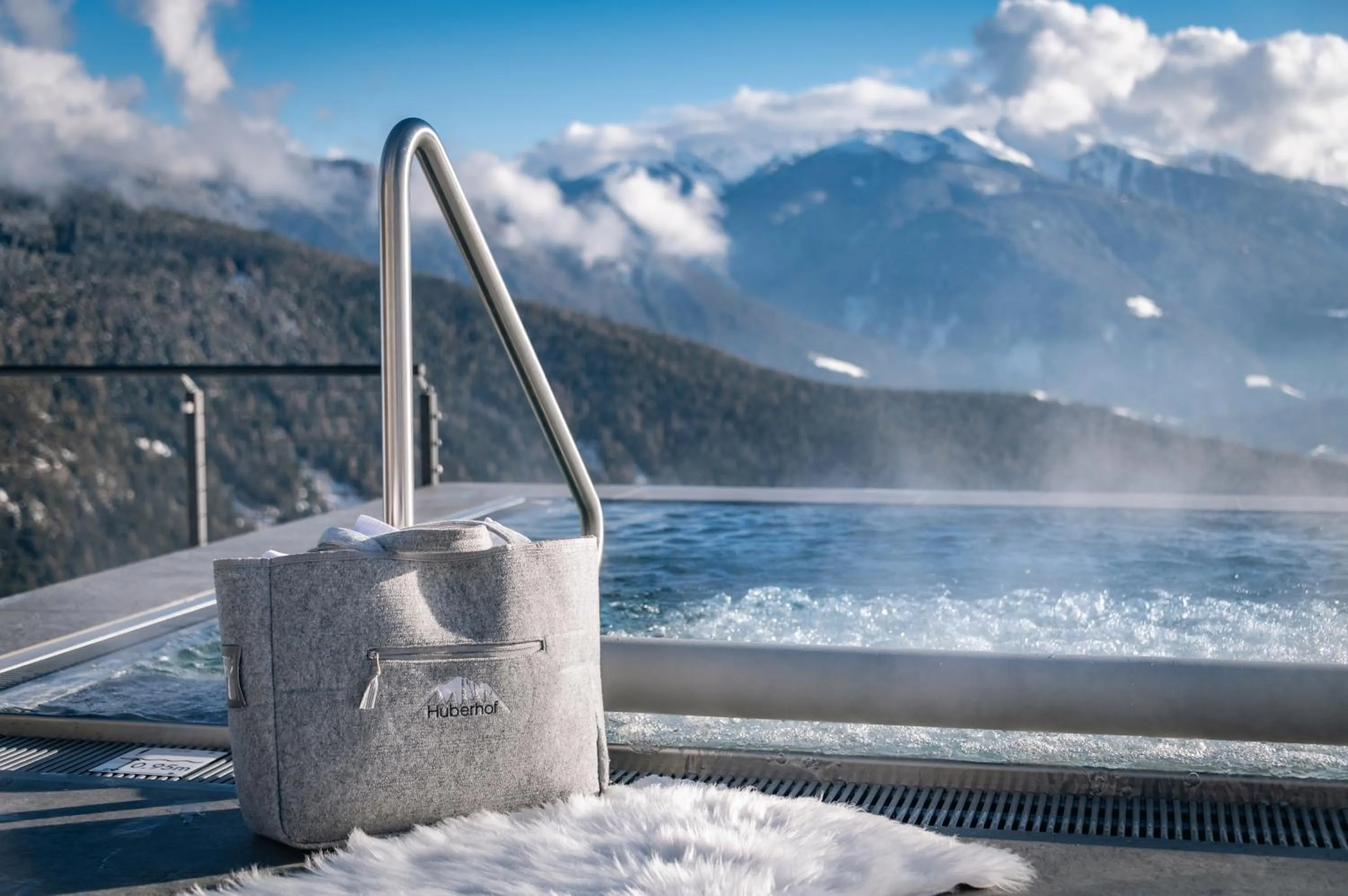 Hot Tub in Panoramahotel Huberhof