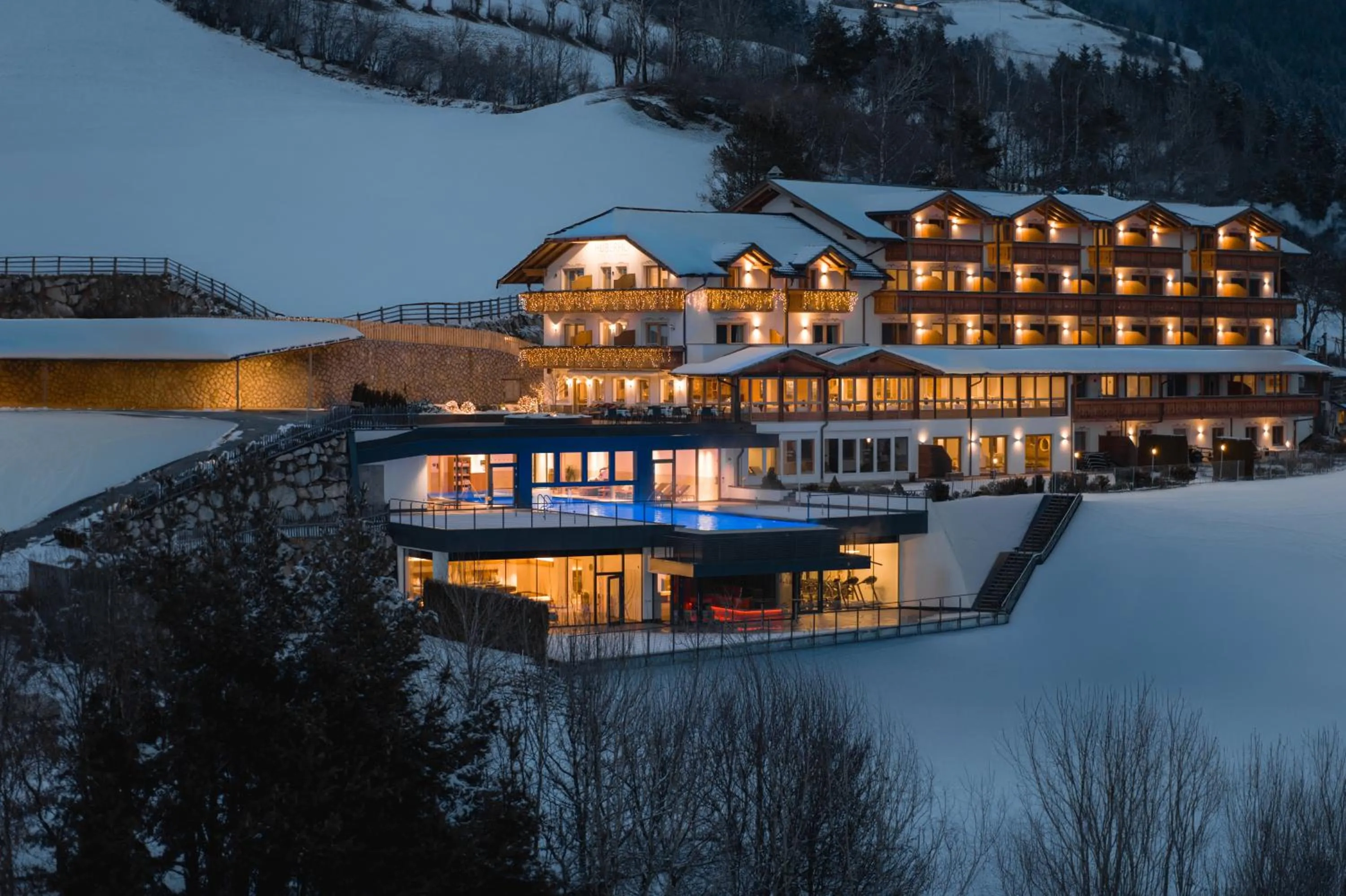 Property building in Panoramahotel Huberhof