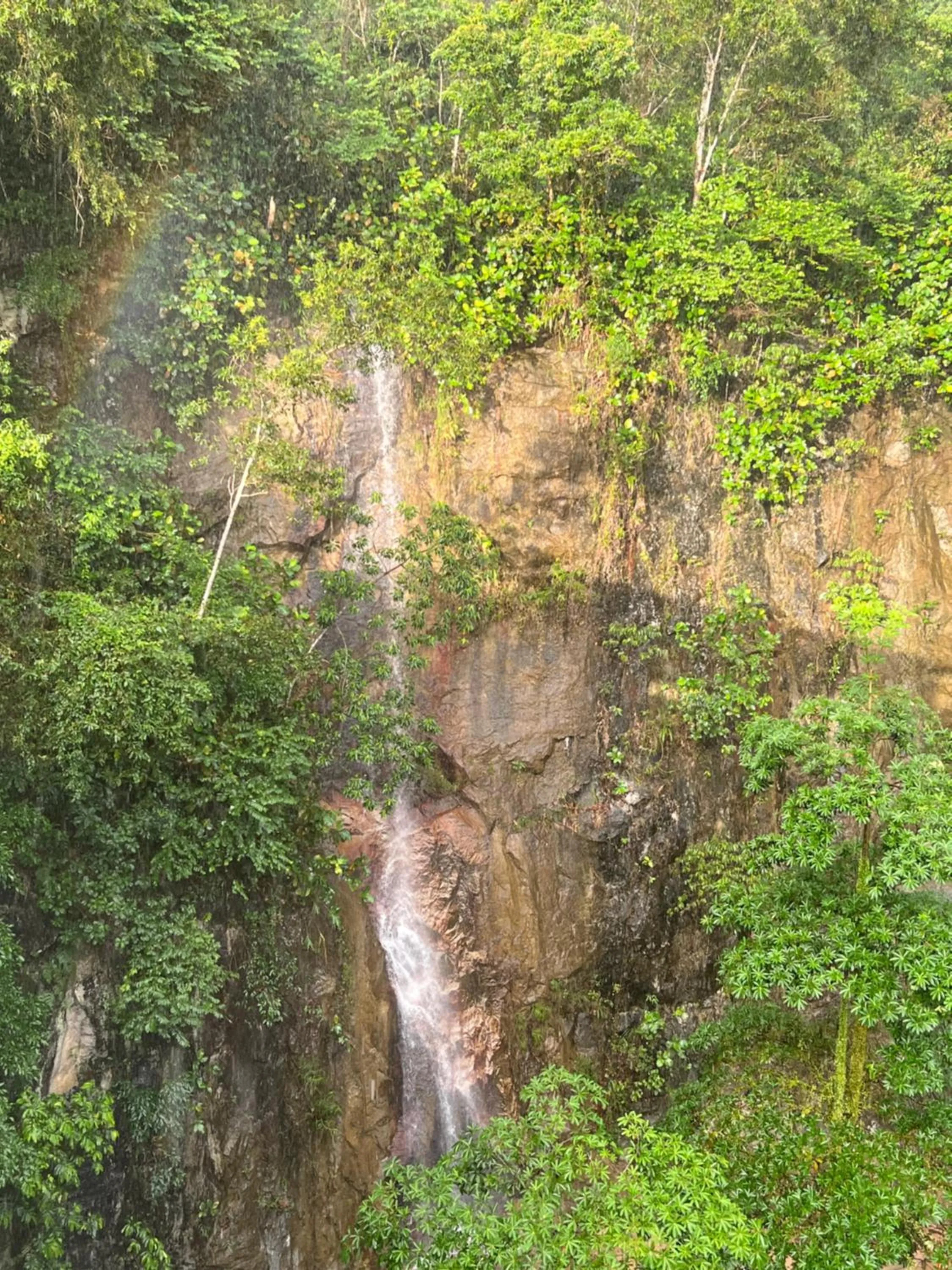 Home Away from Home in Taiping - 3R4B Family & Group Friendly!