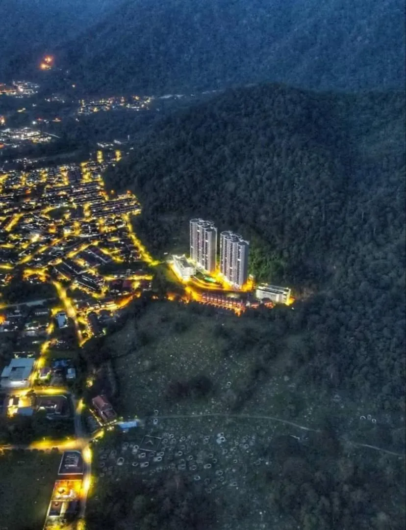 Home Away from Home in Taiping - 3R4B Family & Group Friendly!