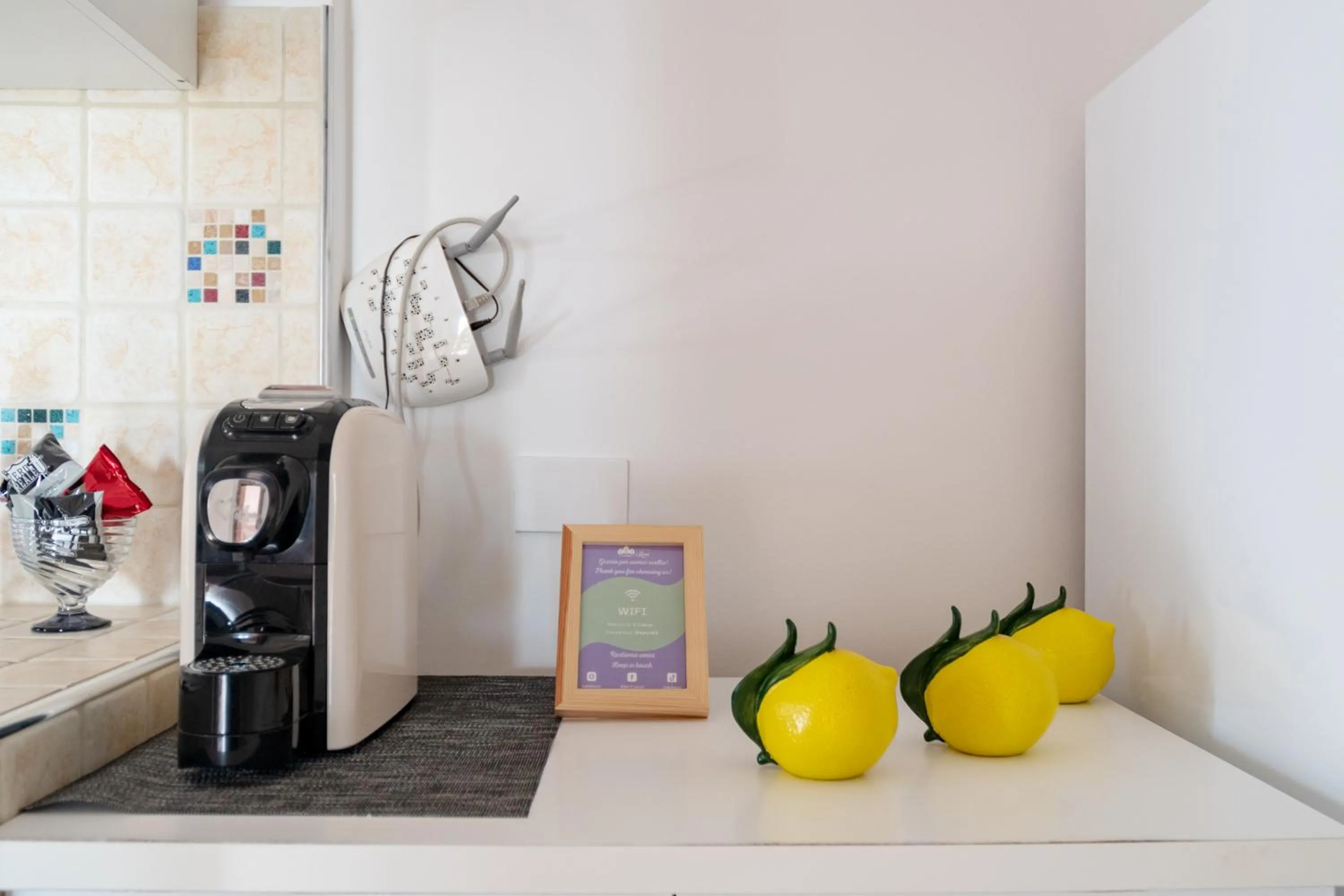 Coffee/tea facilities in I Lecci Guesthouse