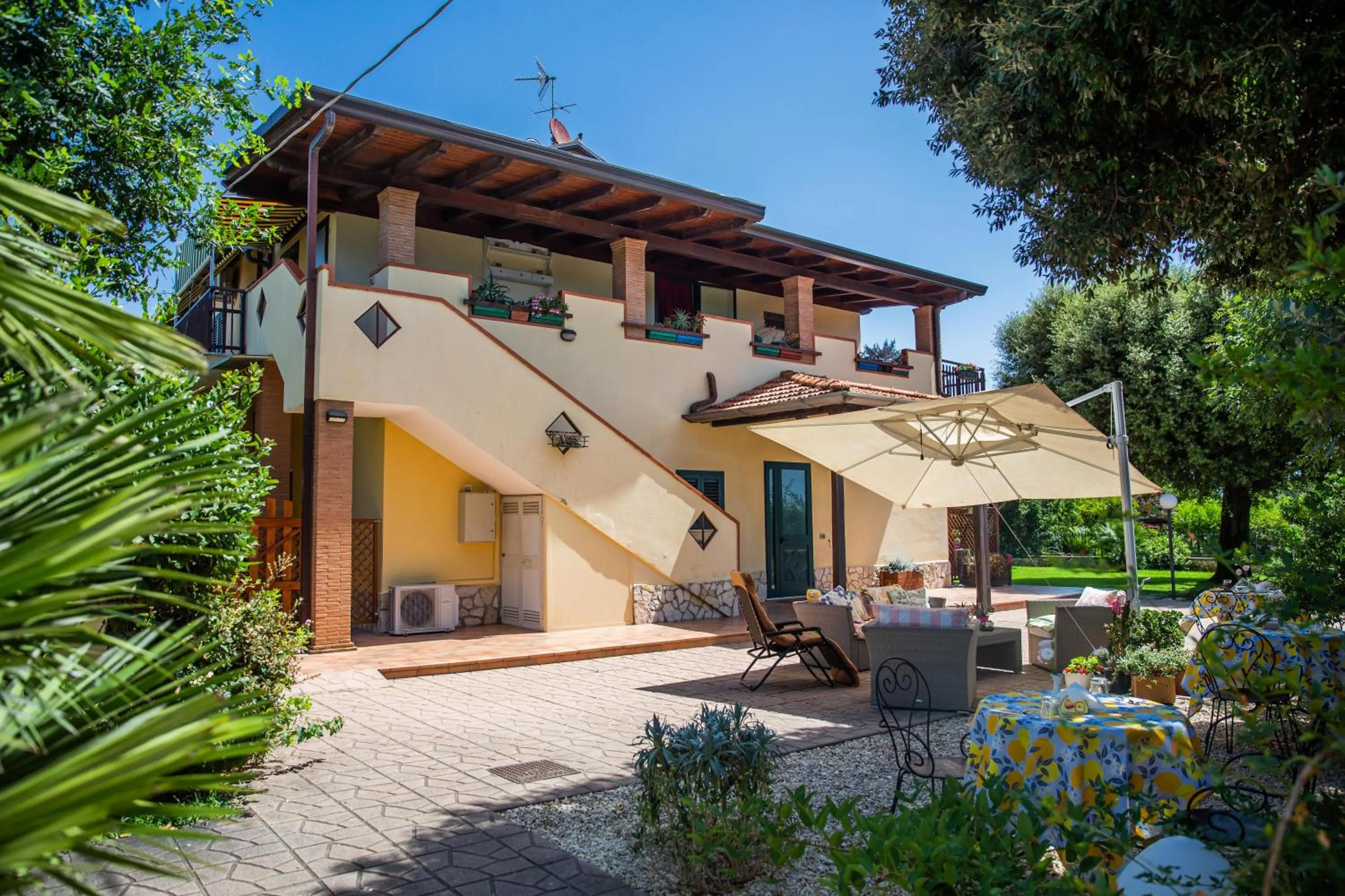 Balcony/Terrace in I Lecci Guesthouse