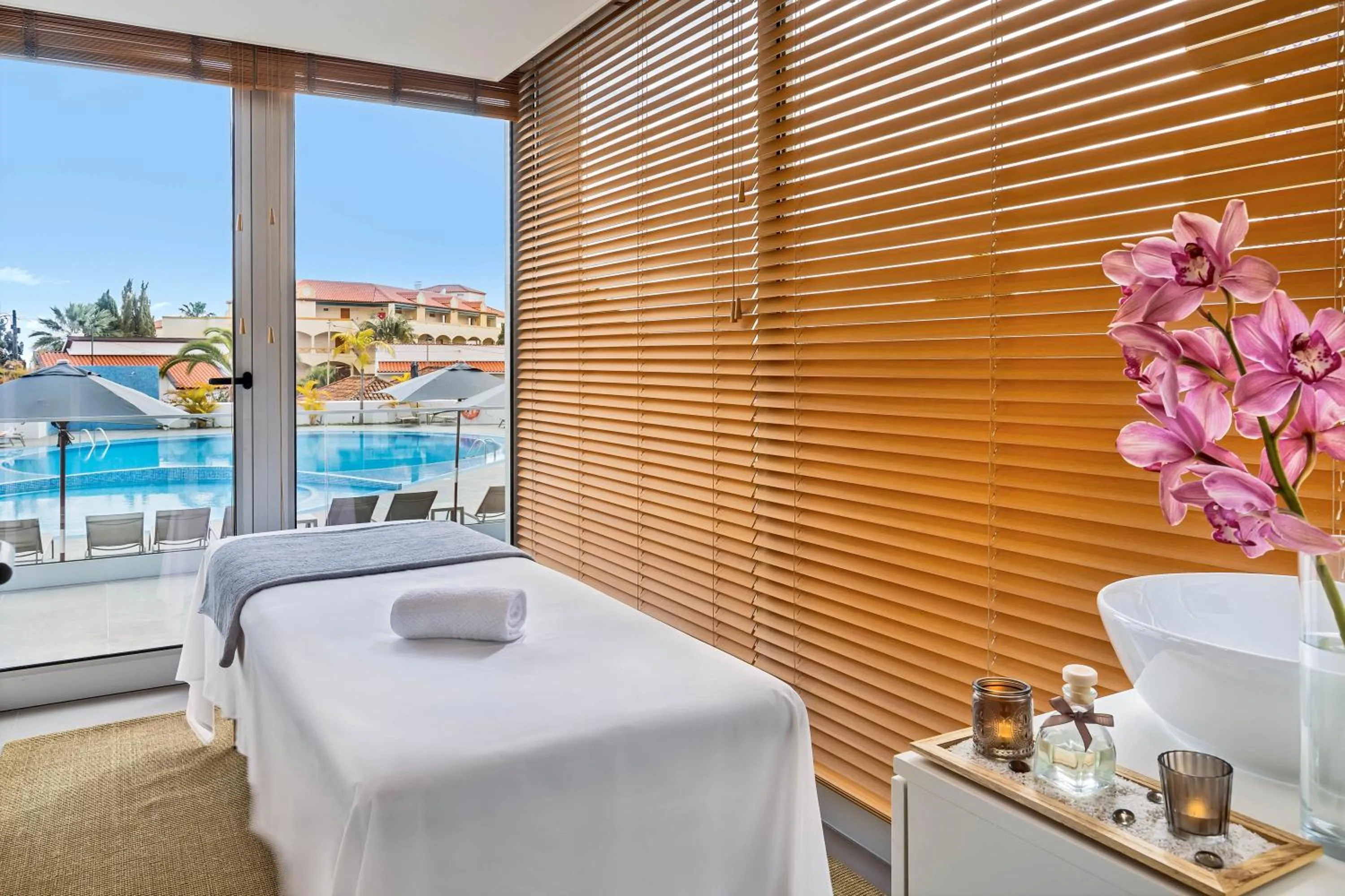 Massage in Allegro Madeira - Adults Only