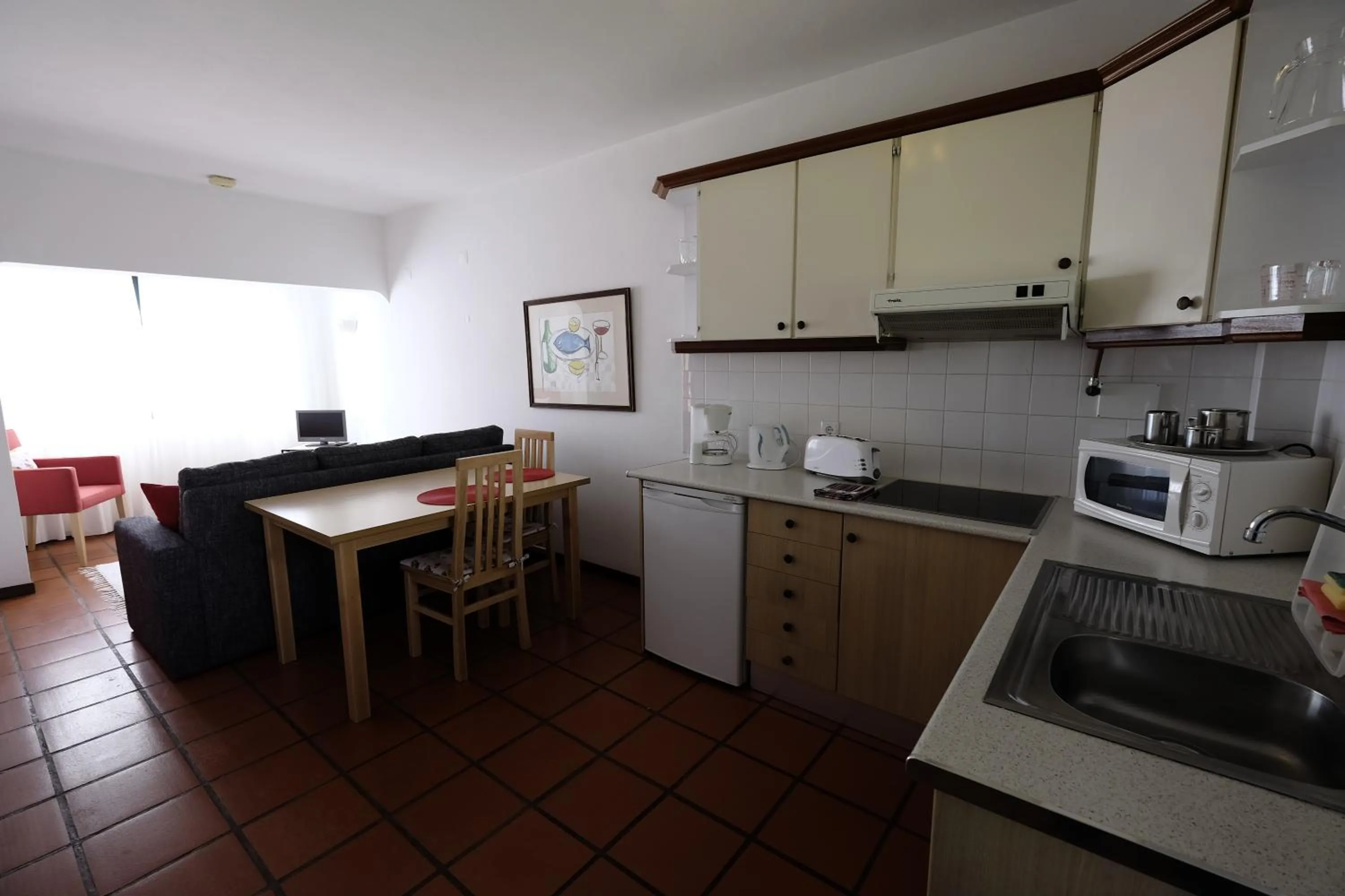 Kitchen or kitchenette in Apartamentos Quinta Mae dos Homens