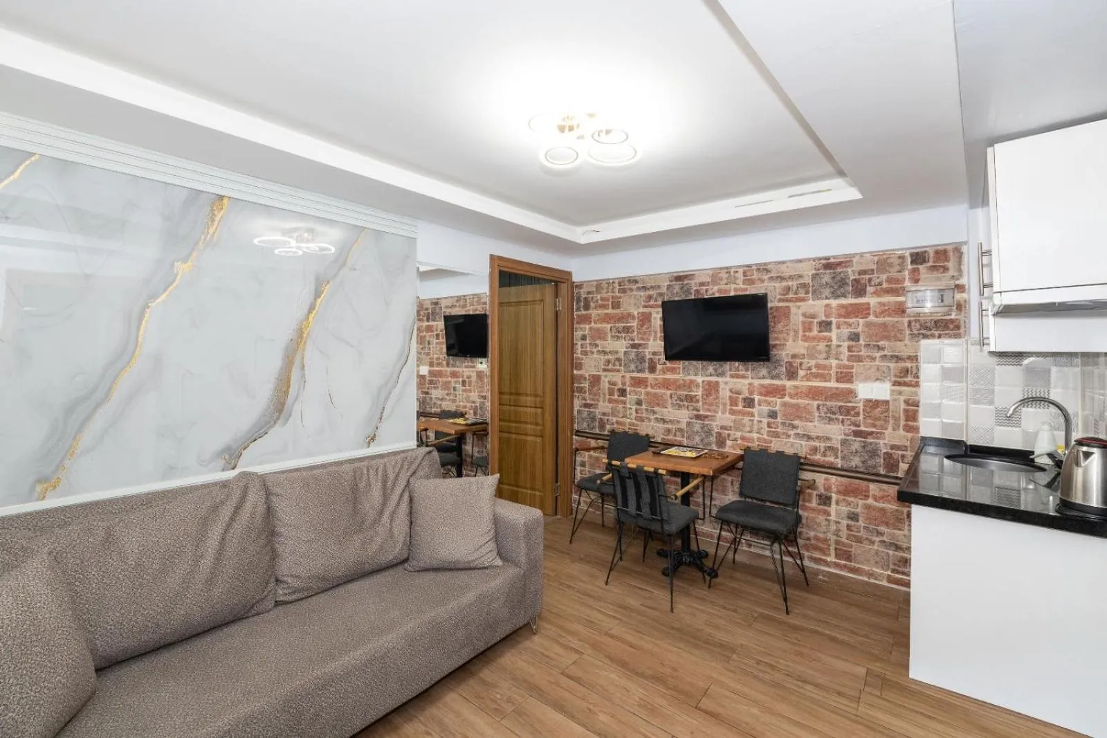 Living room in T-Square Residence
