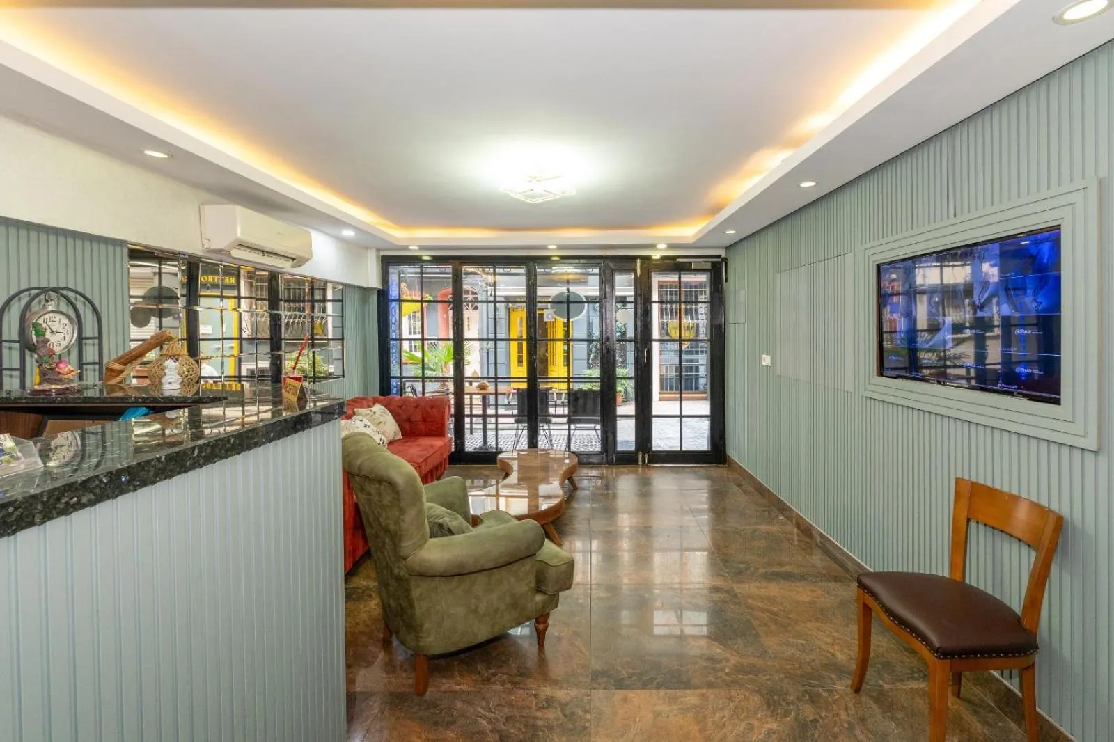 Lobby or reception in T-Square Residence