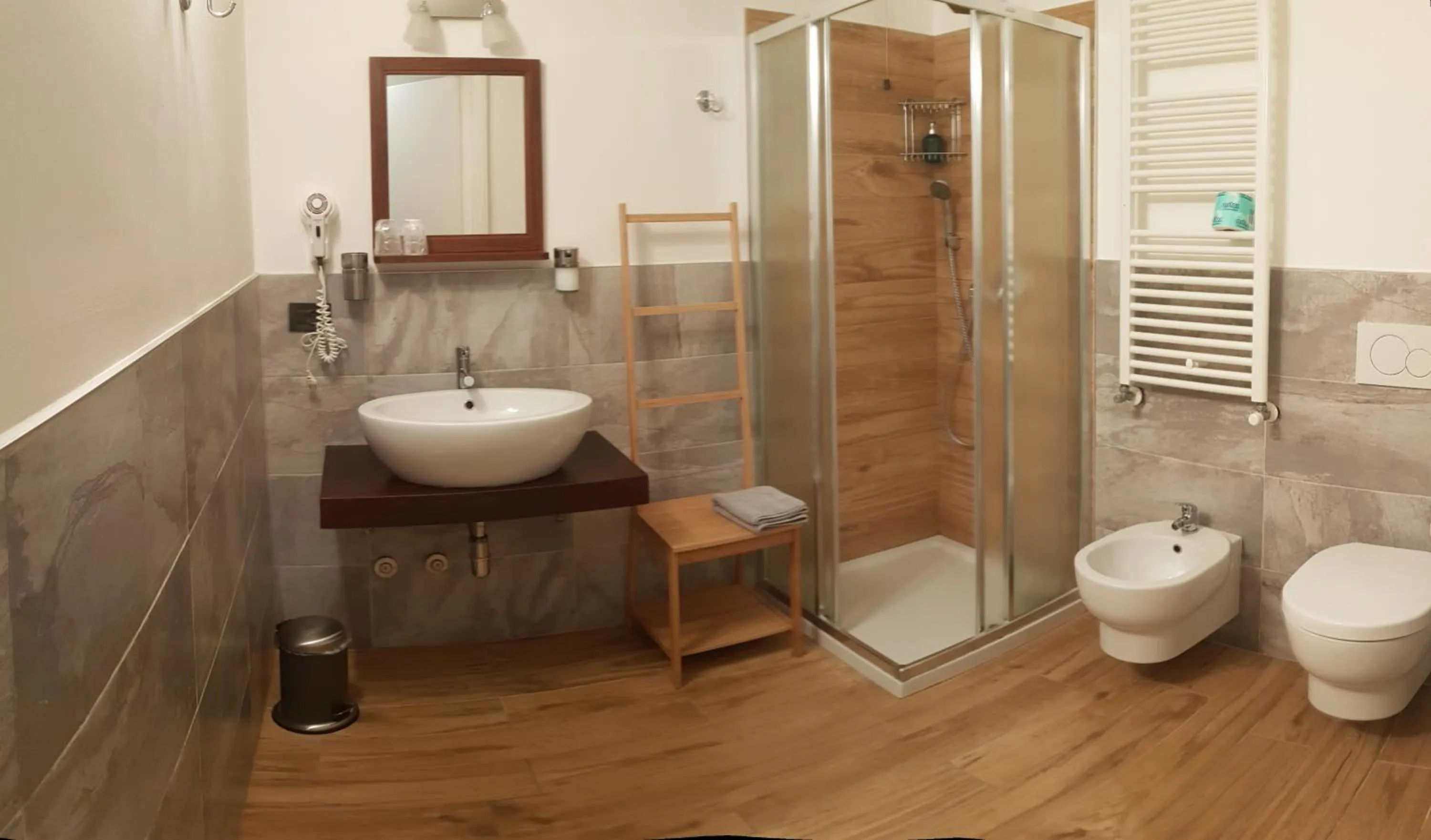 Shower in B&B Fine Venice